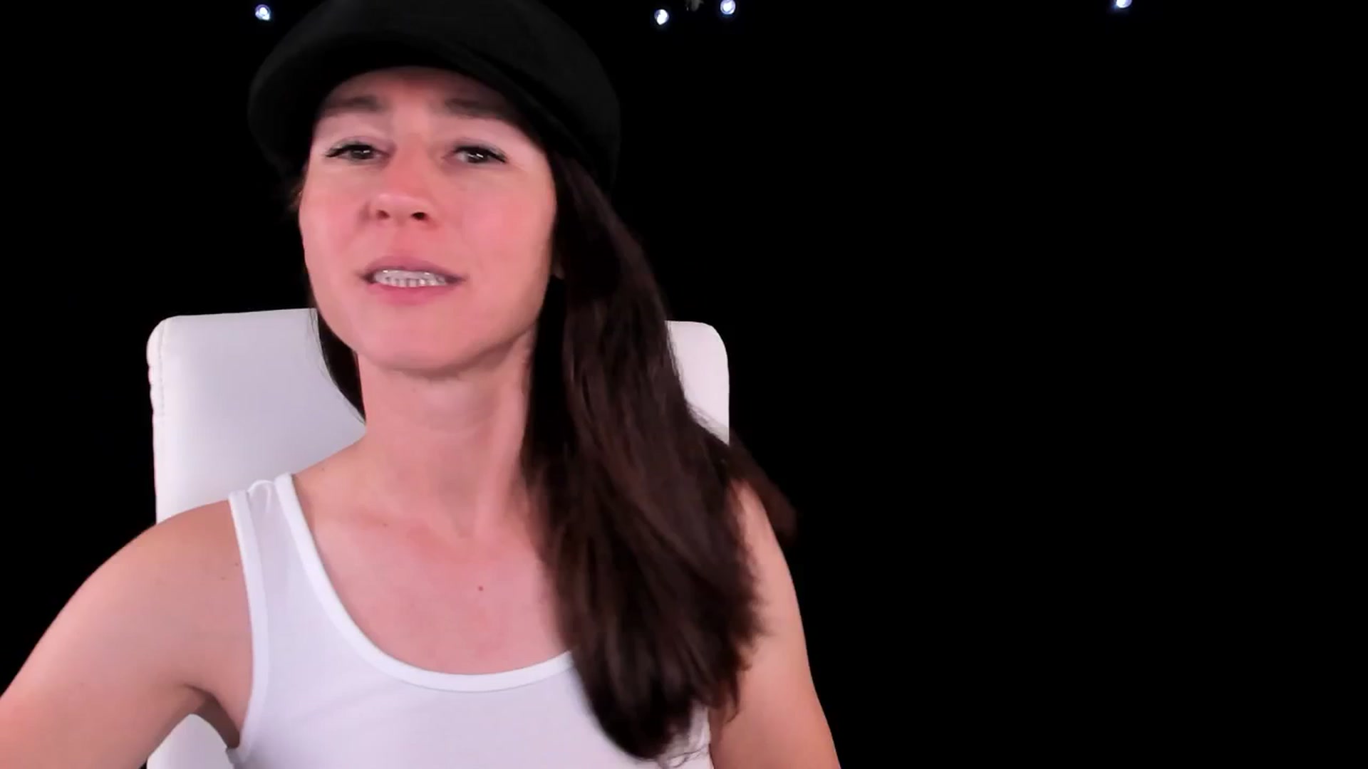 Gallery image thumbnail from Olivia's myfreecams stream on, 07/06/2024, 04:56 image 15 of 20