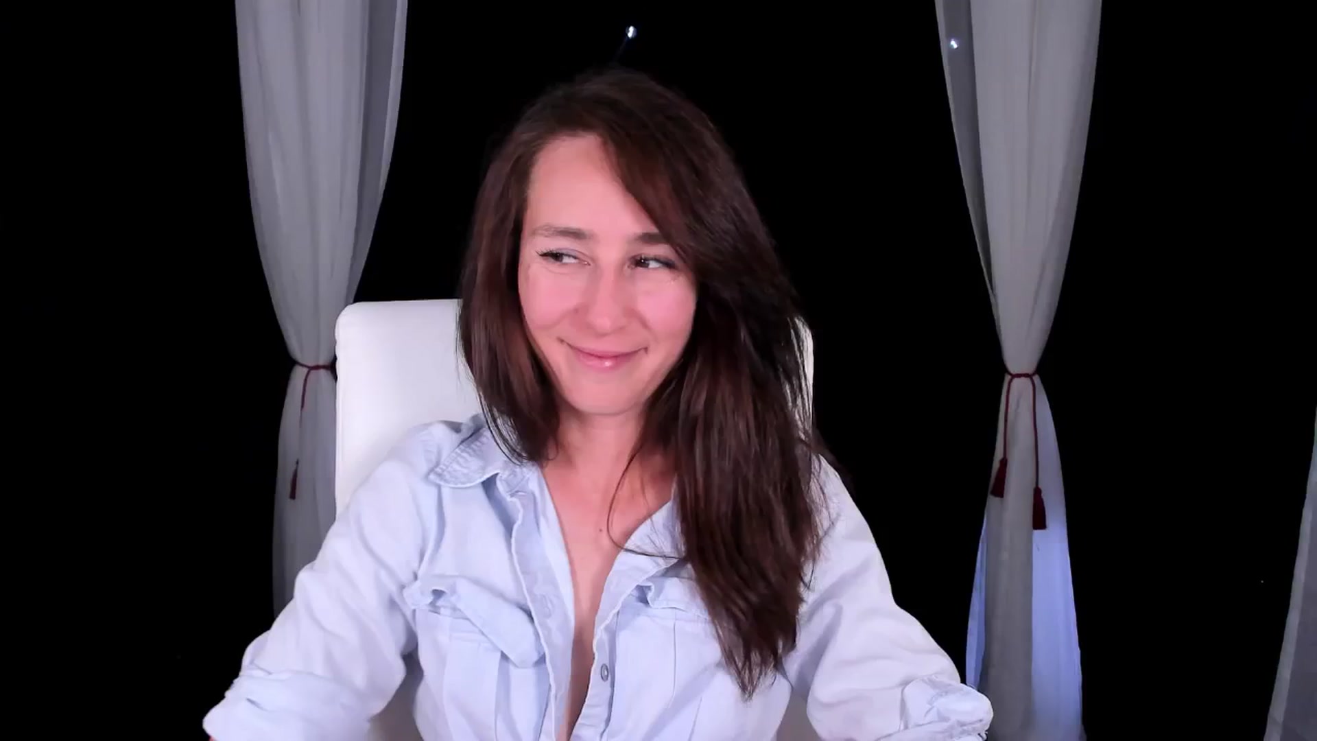 Gallery image thumbnail from Olivia's myfreecams stream on, 07/13/2024, 04:46 image 12 of 20