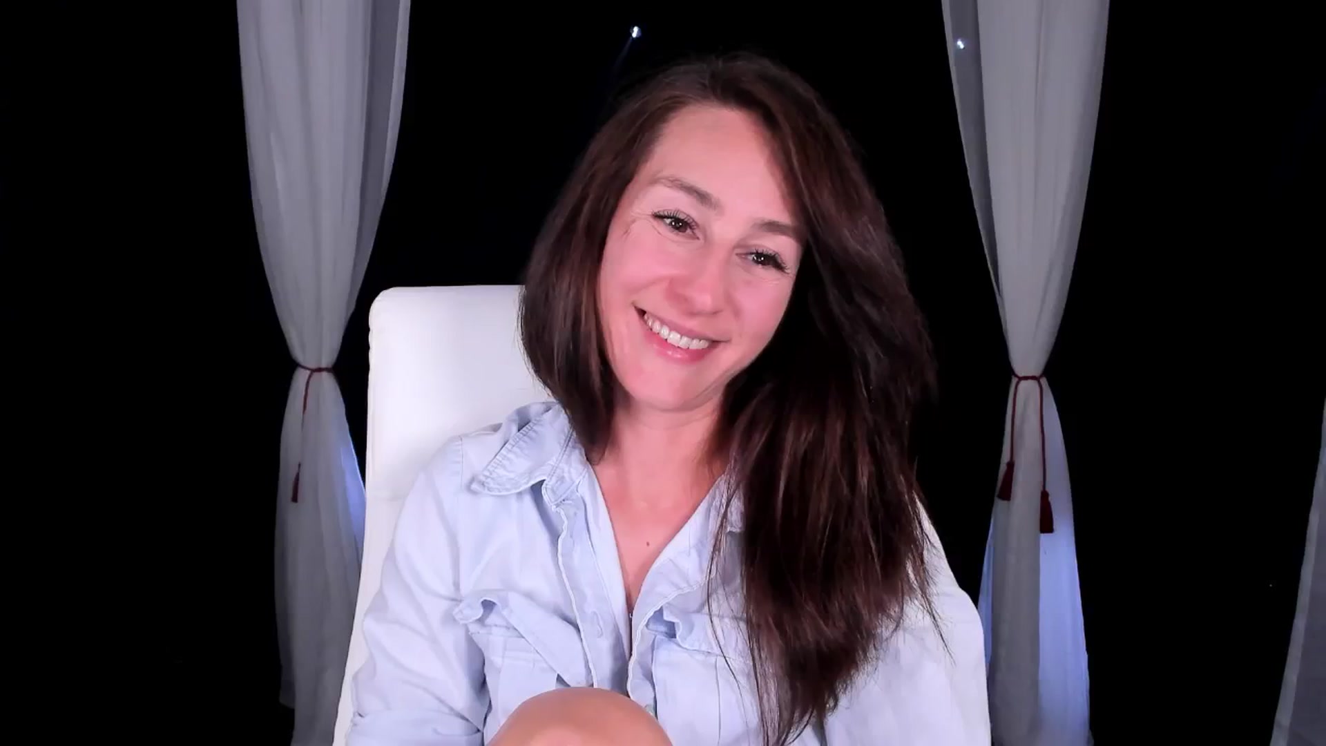 Gallery image thumbnail from Olivia's myfreecams stream on, 07/13/2024, 04:46 image 10 of 20