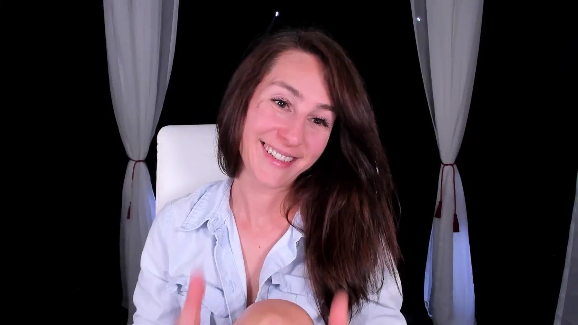 Gallery image thumbnail from Olivia's myfreecams stream on, 07/13/2024, 04:46 image 11 of 20