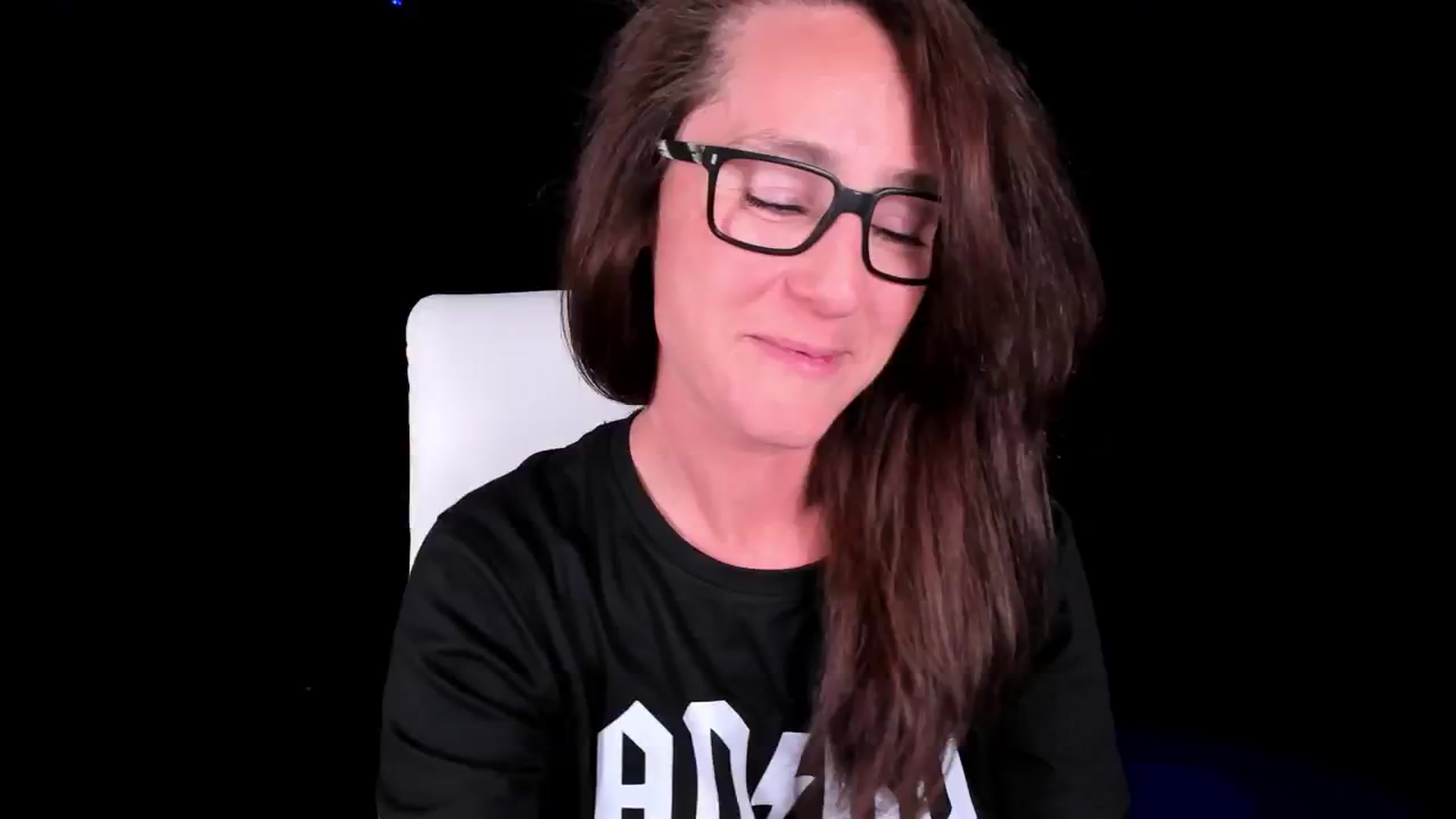 Gallery image thumbnail from Olivia's myfreecams stream on, 07/17/2024, 04:26 image 12 of 20