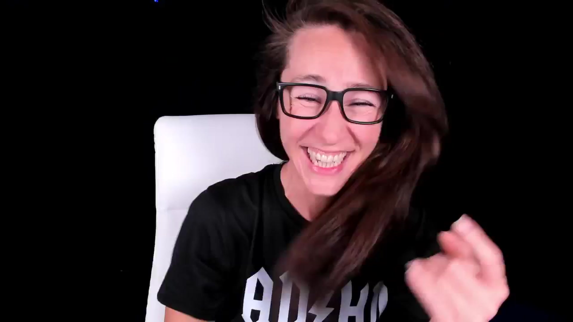 Gallery image thumbnail from Olivia's myfreecams stream on, 07/17/2024, 05:34 image 5 of 20