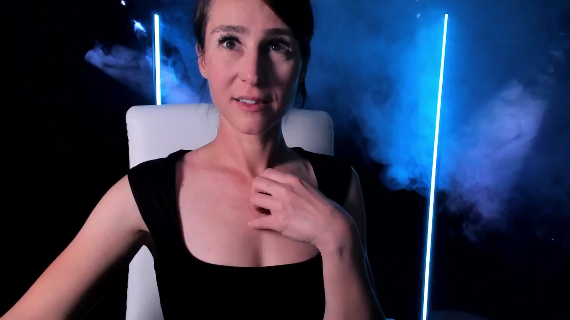 Gallery image thumbnail from Olivia's myfreecams stream on, 07/26/2024, 06:17 image 8 of 20