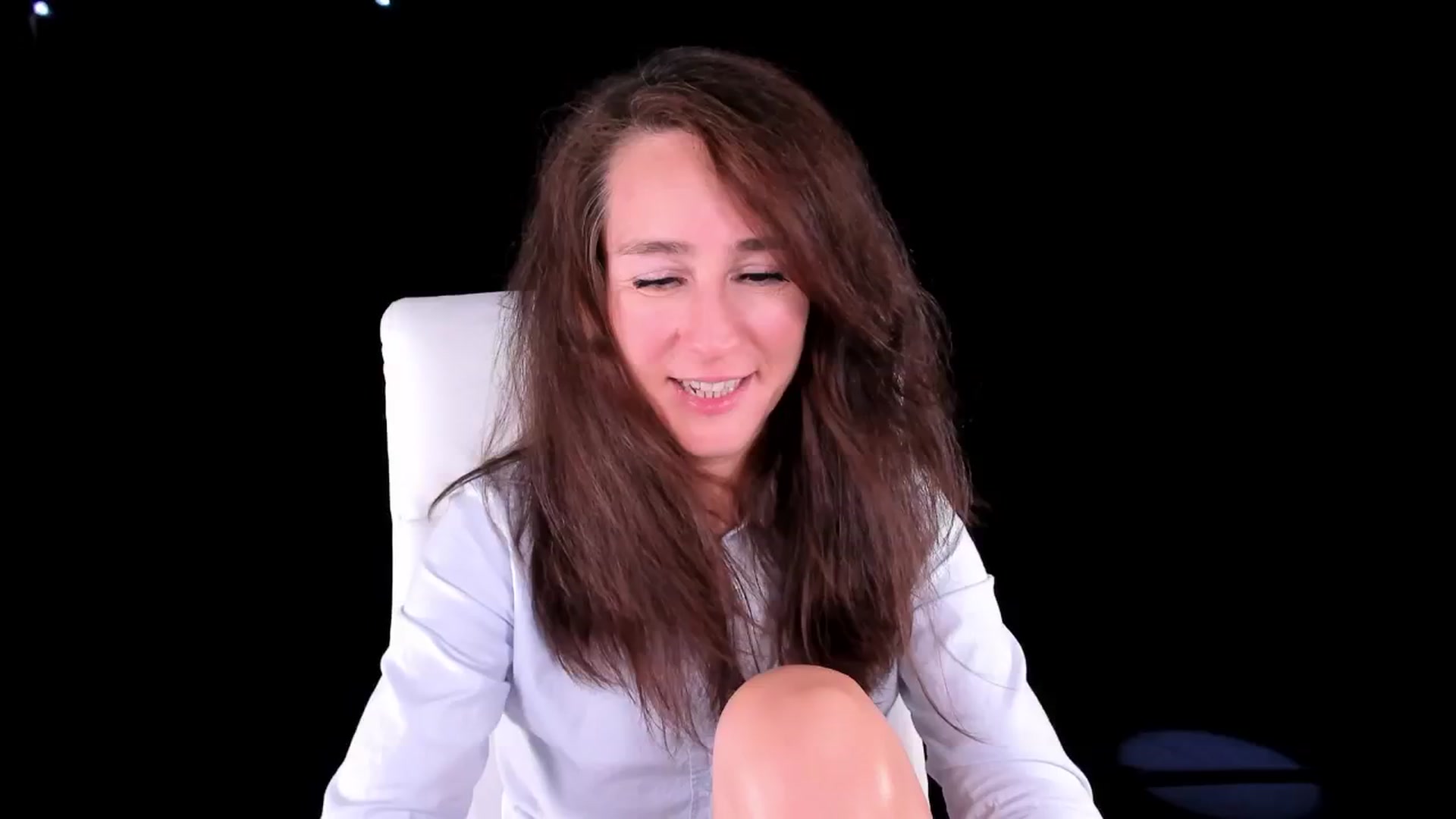 Gallery image thumbnail from Olivia's myfreecams stream on, 07/30/2024, 06:08 image 20 of 20