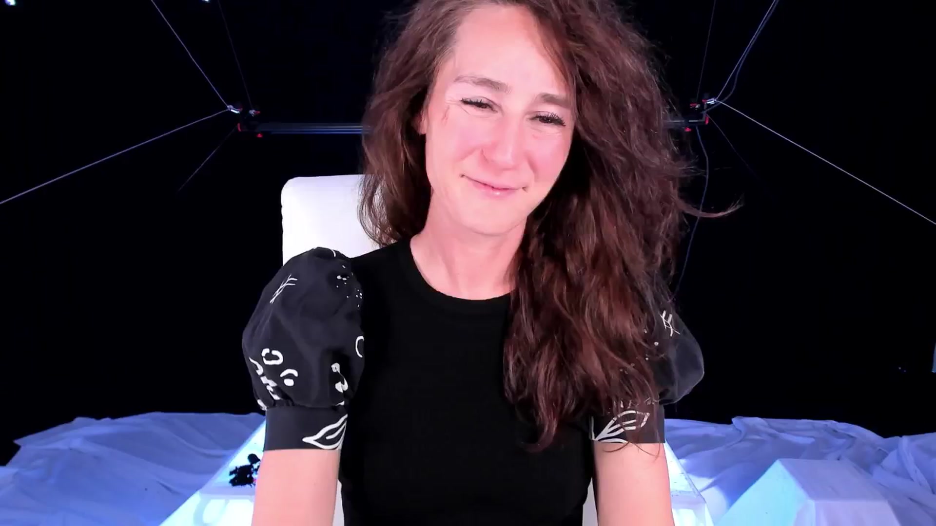 Gallery image thumbnail from Olivia's myfreecams stream on, 08/01/2024, 07:08 image 13 of 20