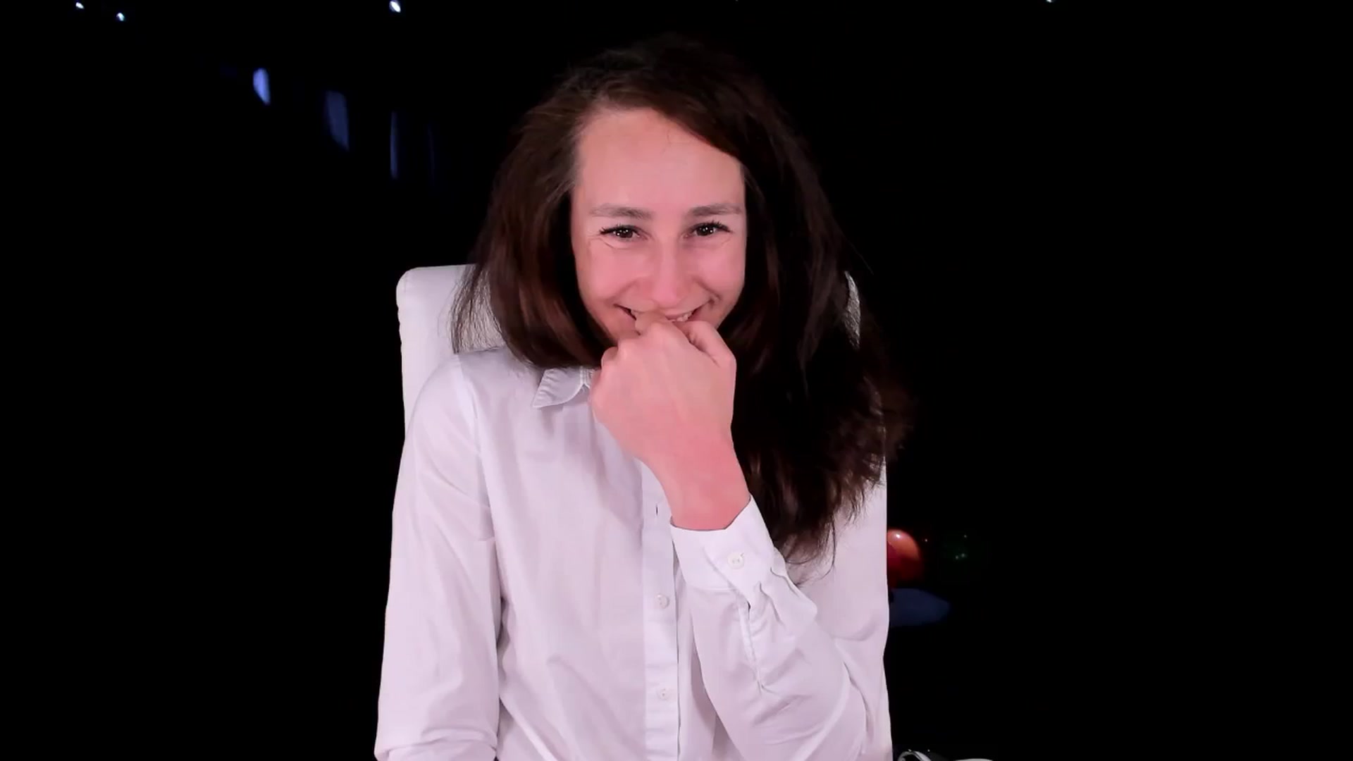 Gallery image thumbnail from Olivia's myfreecams stream on, 08/04/2024, 04:11 image 6 of 20