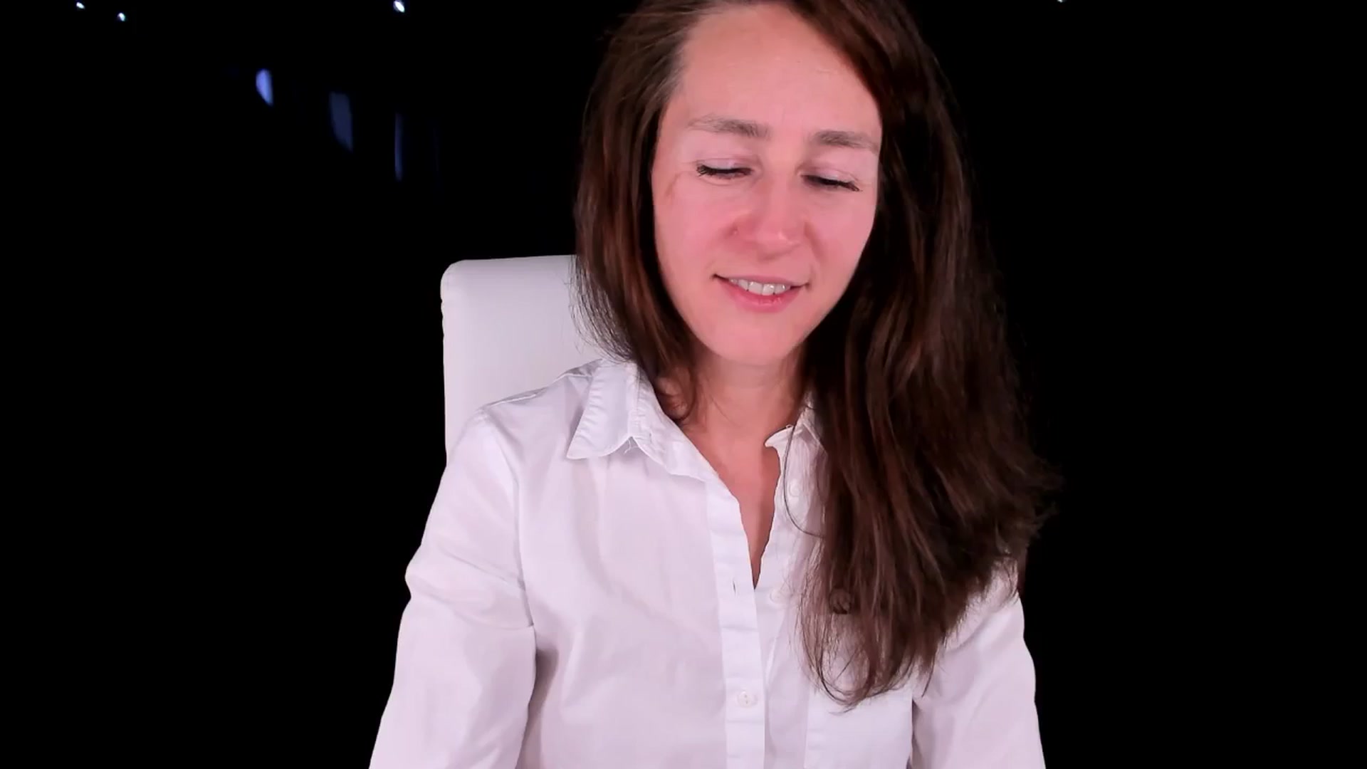 Gallery image thumbnail from Olivia's myfreecams stream on, 08/04/2024, 04:11 image 18 of 20