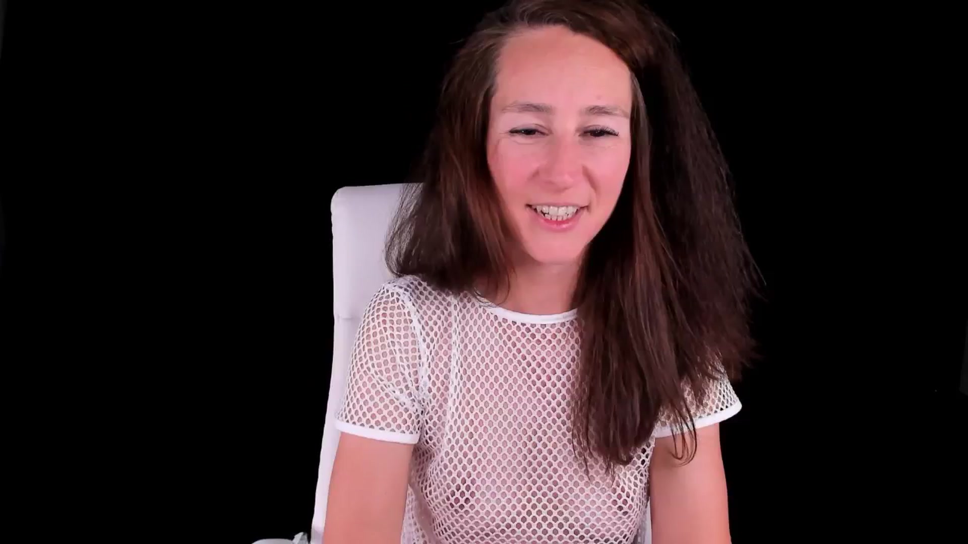 Gallery image thumbnail from Olivia's myfreecams stream on, 08/11/2024, 05:18 image 16 of 20