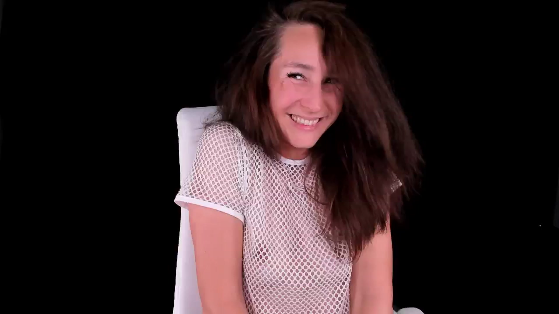 Gallery image thumbnail from Olivia's myfreecams stream on, 08/11/2024, 05:18 image 6 of 20