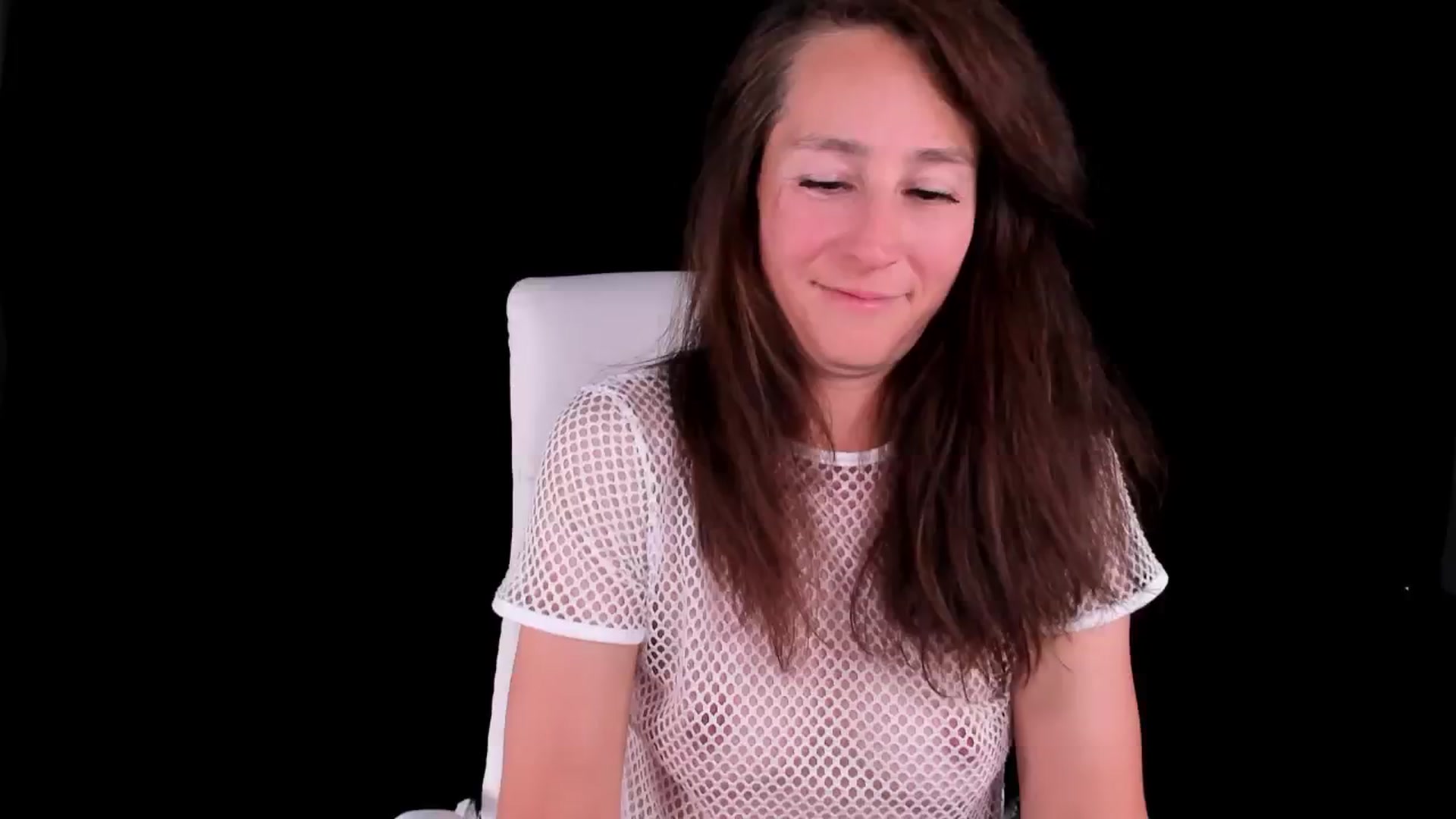 Gallery image thumbnail from Olivia's myfreecams stream on, 08/11/2024, 05:18 image 8 of 20
