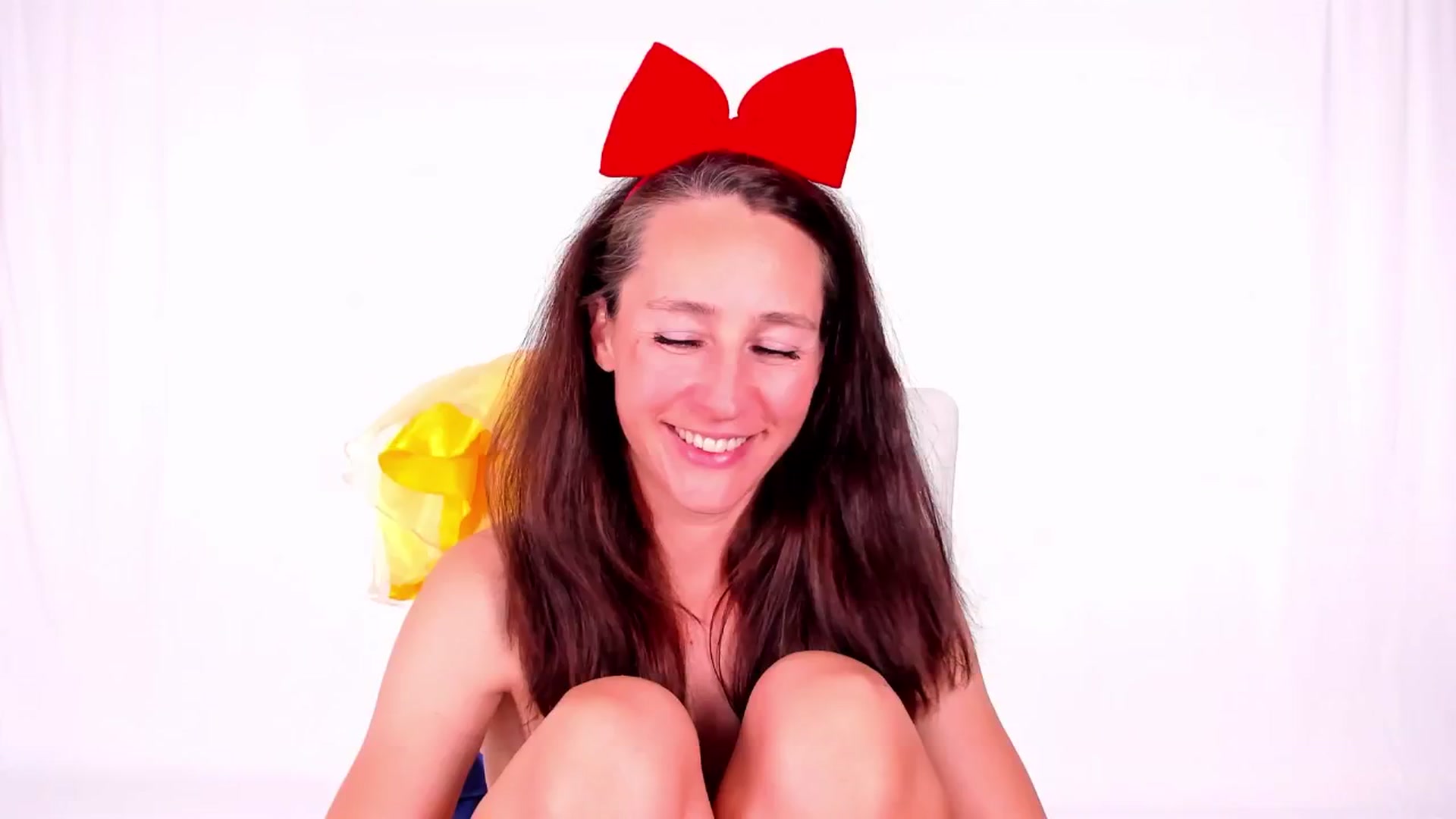 Gallery image thumbnail from Olivia's myfreecams stream on, 08/18/2024, 05:26 image 16 of 20