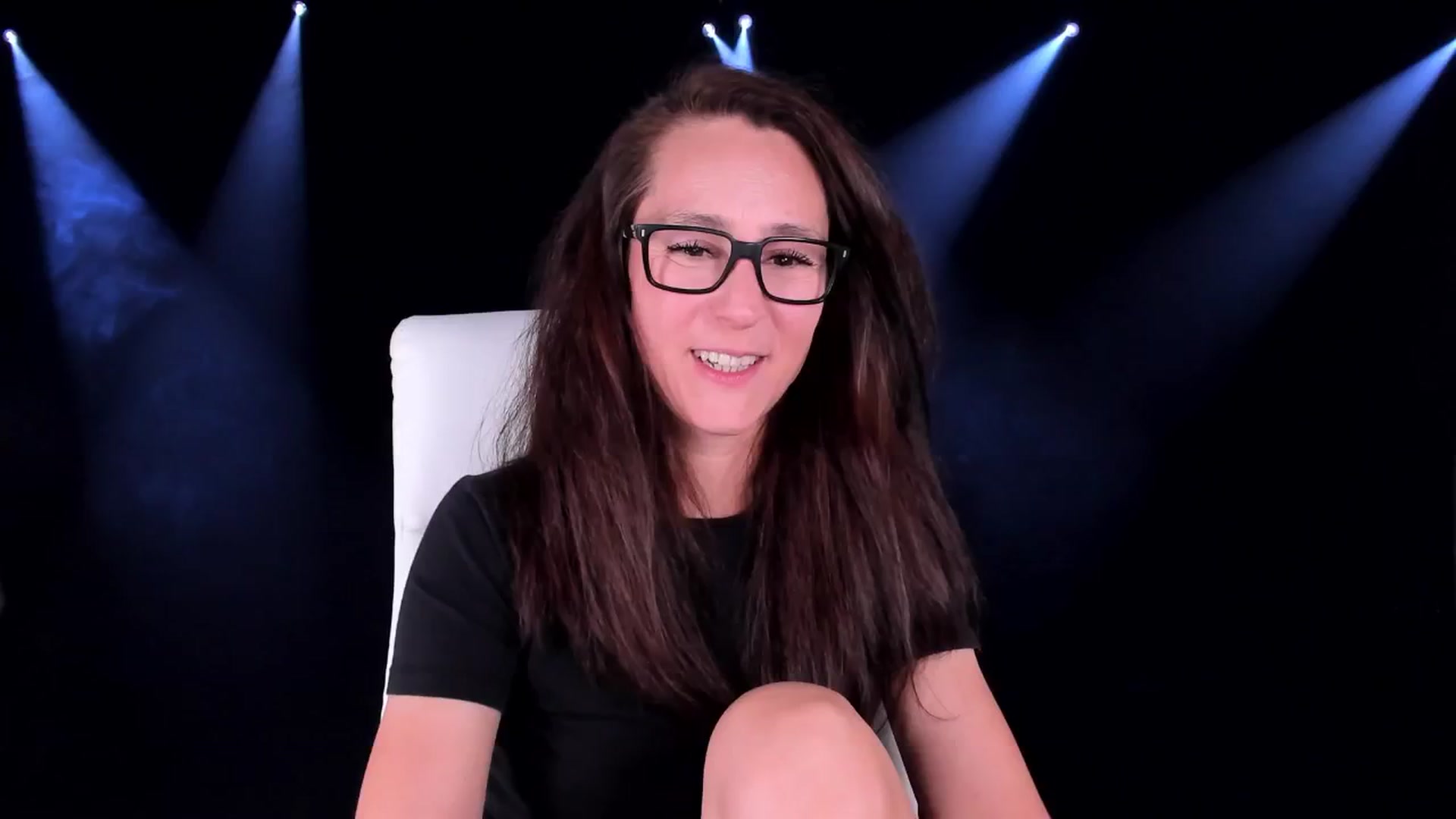 Gallery image thumbnail from Olivia's myfreecams stream on, 08/25/2024, 05:19 image 5 of 20