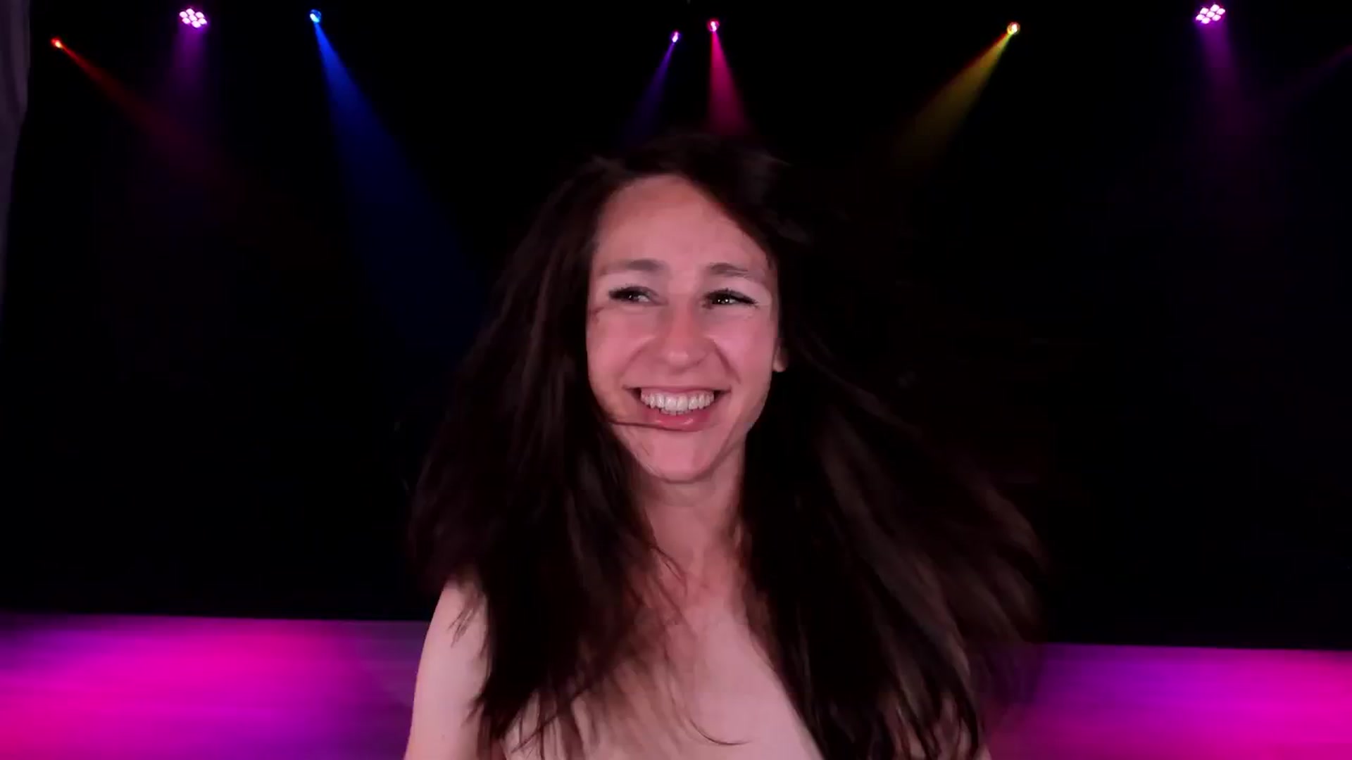 Gallery image thumbnail from Olivia's myfreecams stream on, 09/02/2024, 06:03 image 17 of 20