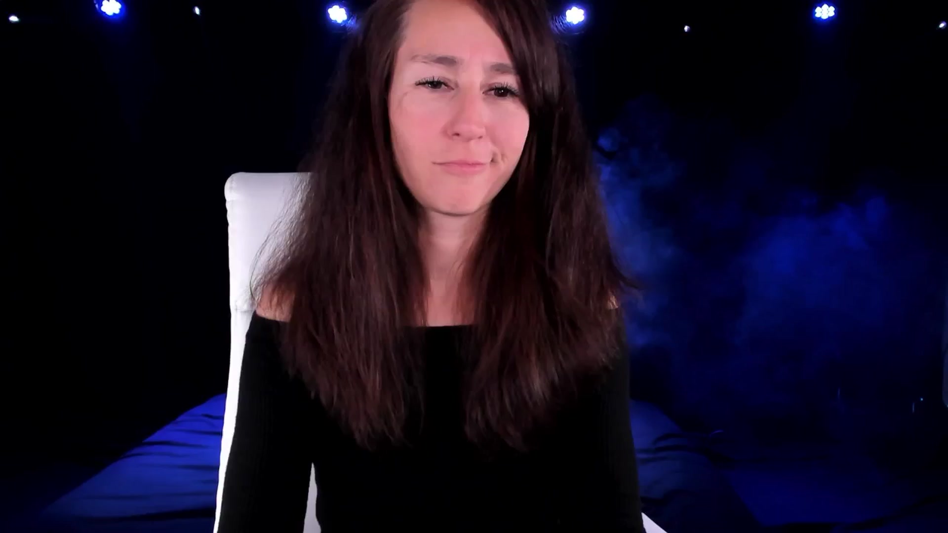Gallery image thumbnail from Olivia's myfreecams stream on, 09/08/2024, 06:02 image 11 of 20