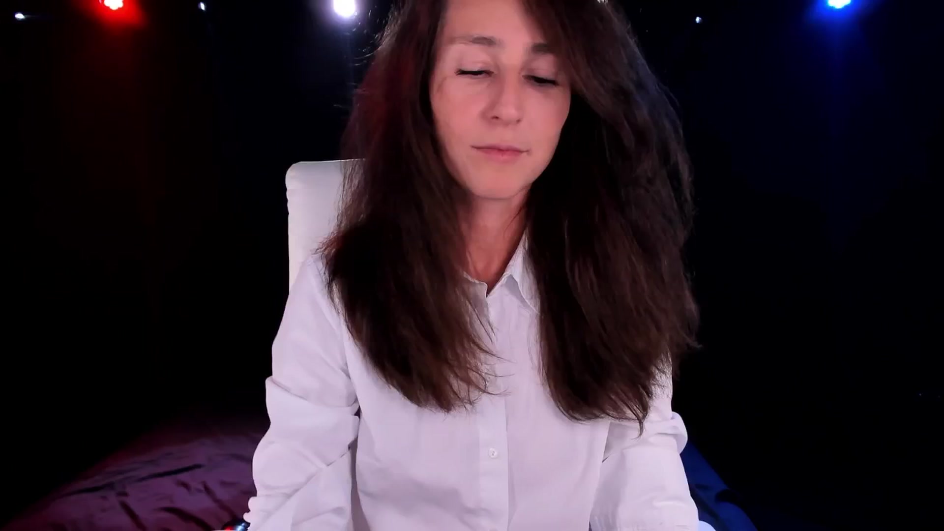 Gallery image thumbnail from Olivia's myfreecams stream on, 09/11/2024, 04:36 image 6 of 20