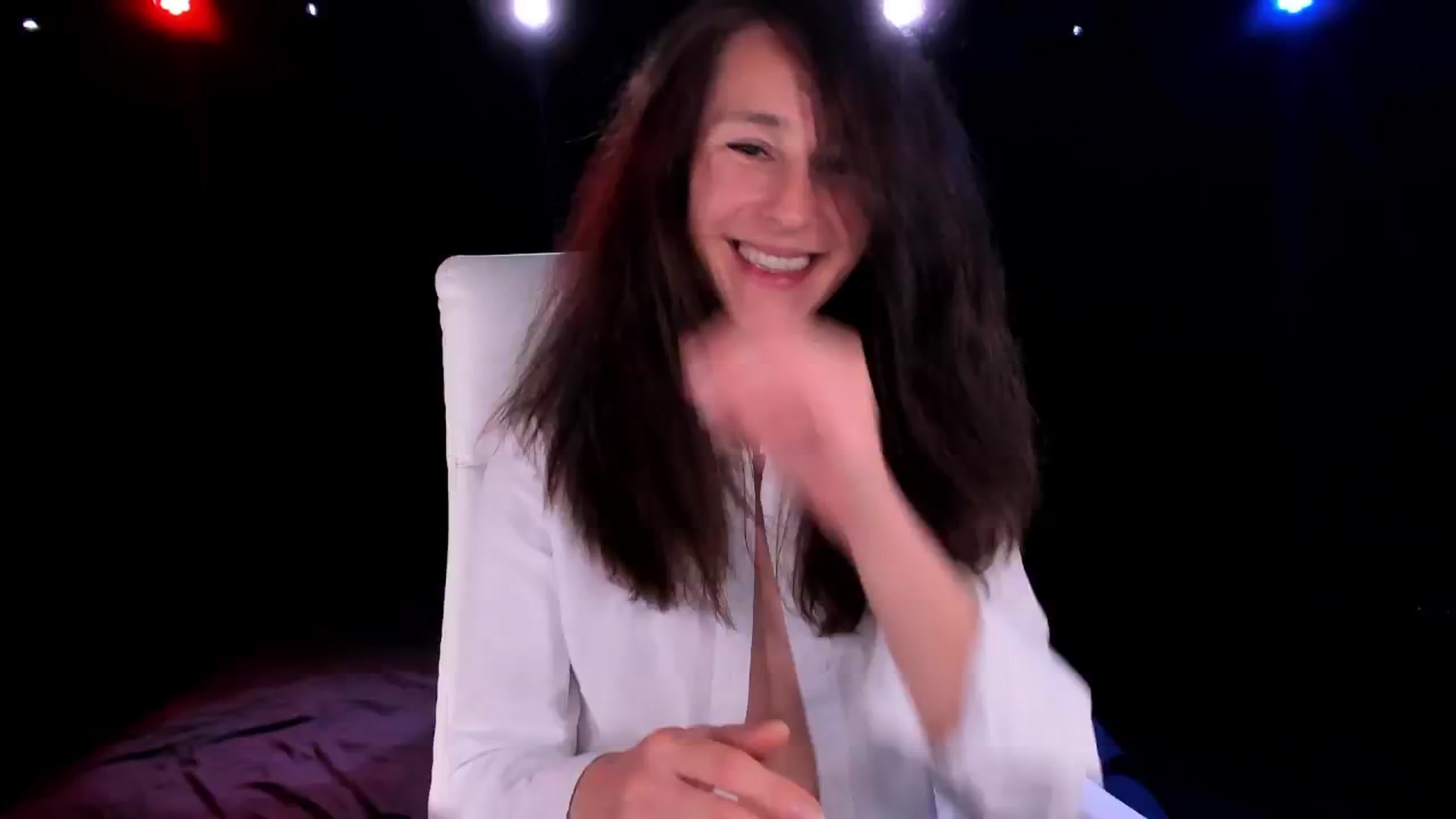 Gallery image thumbnail from Olivia's myfreecams stream on, 09/11/2024, 04:36 image 18 of 20