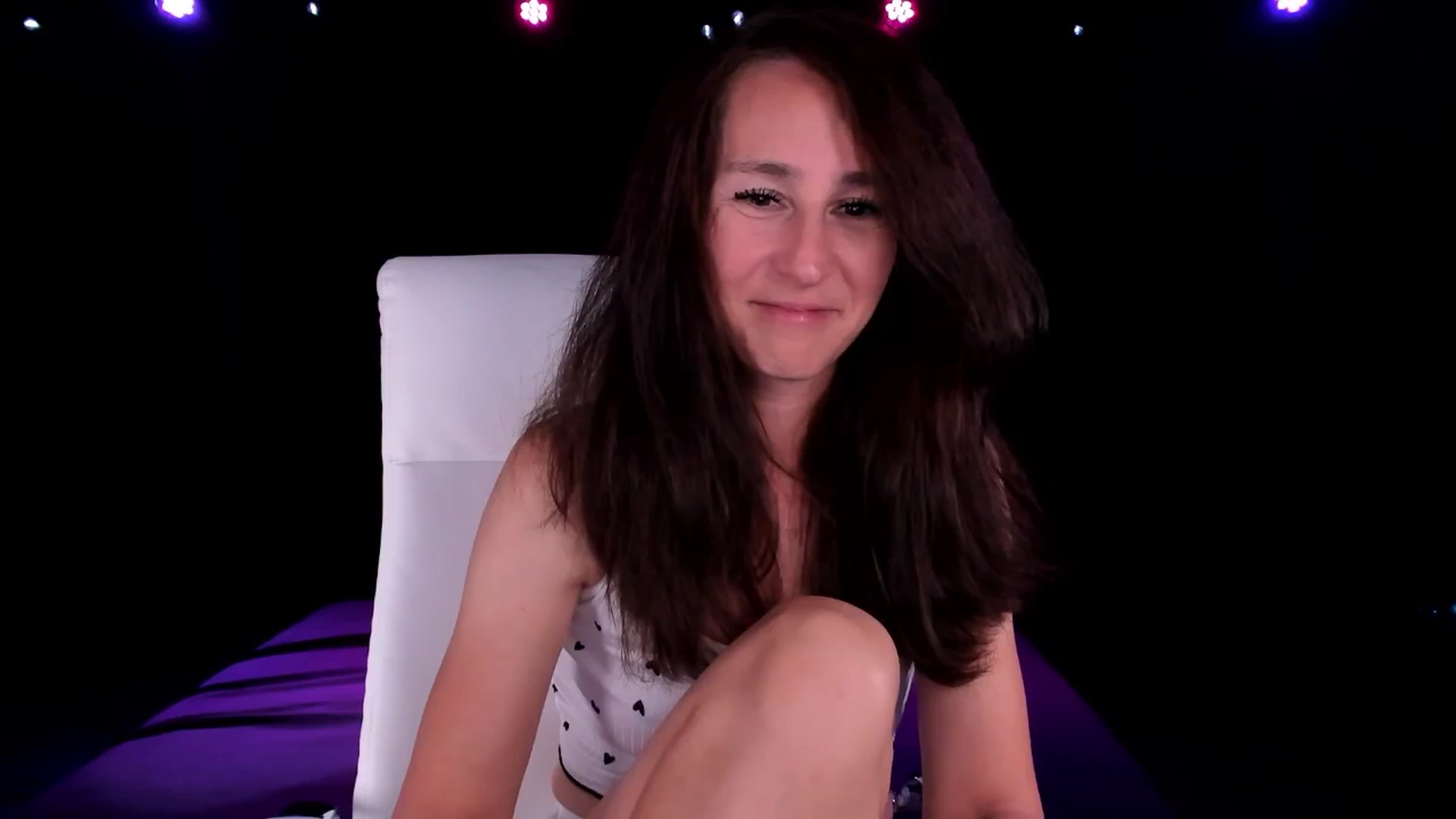 Gallery image thumbnail from Olivia's myfreecams stream on, 09/12/2024, 05:20 image 13 of 20