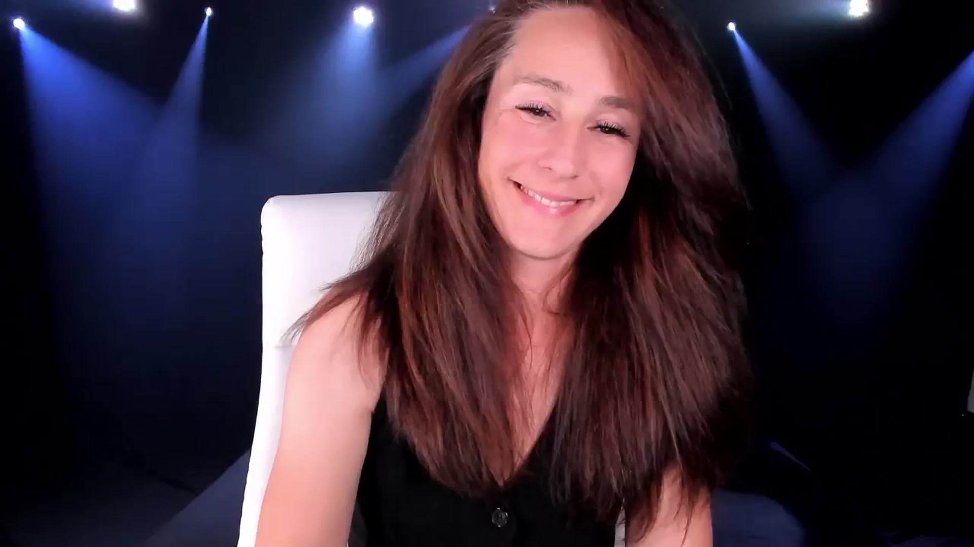 Gallery image thumbnail from Olivia's myfreecams stream on, 09/21/2024, 05:32 image 1 of 20