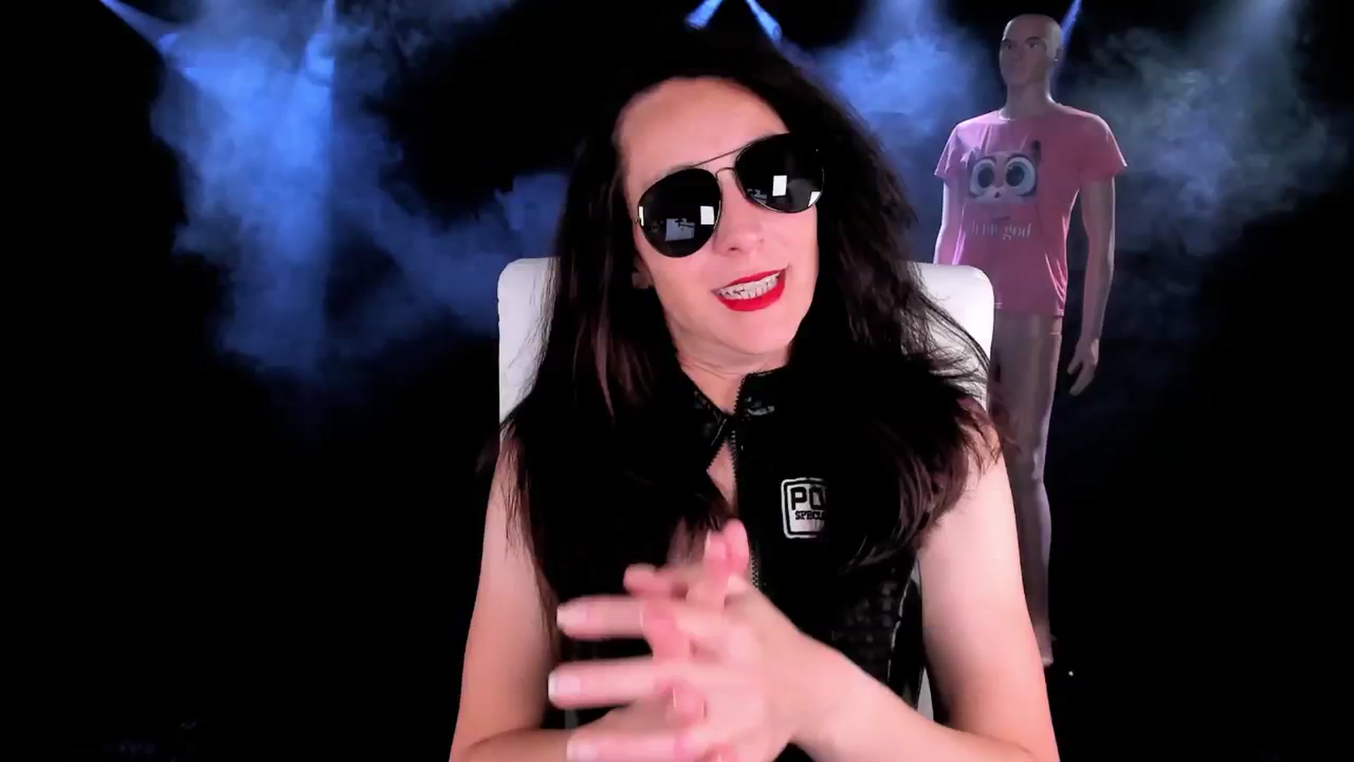 Gallery image thumbnail from Olivia's myfreecams stream on, 09/29/2024, 06:28 image 12 of 20