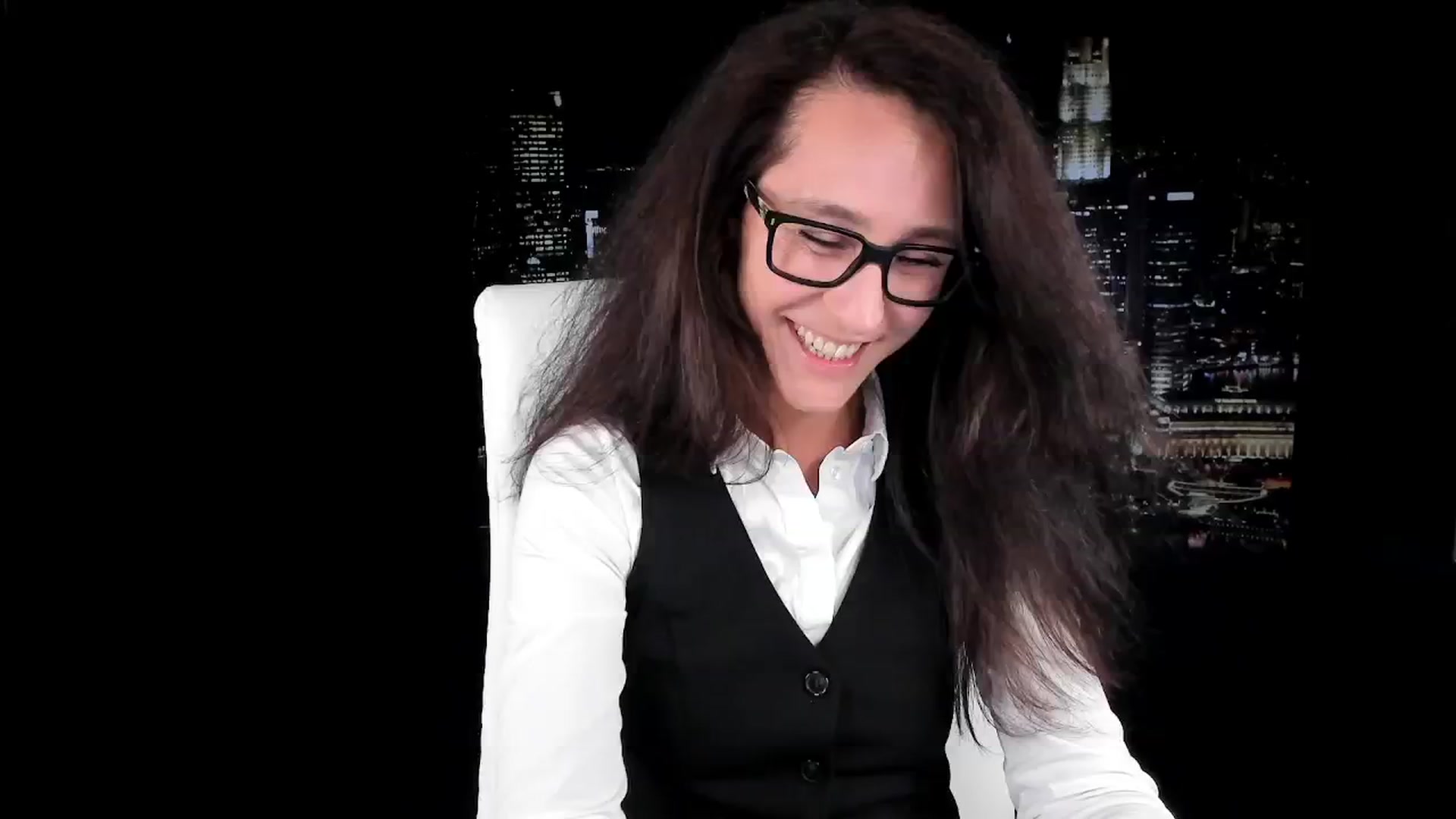 Gallery image thumbnail from Olivia's myfreecams stream on, 11/07/2024, 05:47 image 1 of 20
