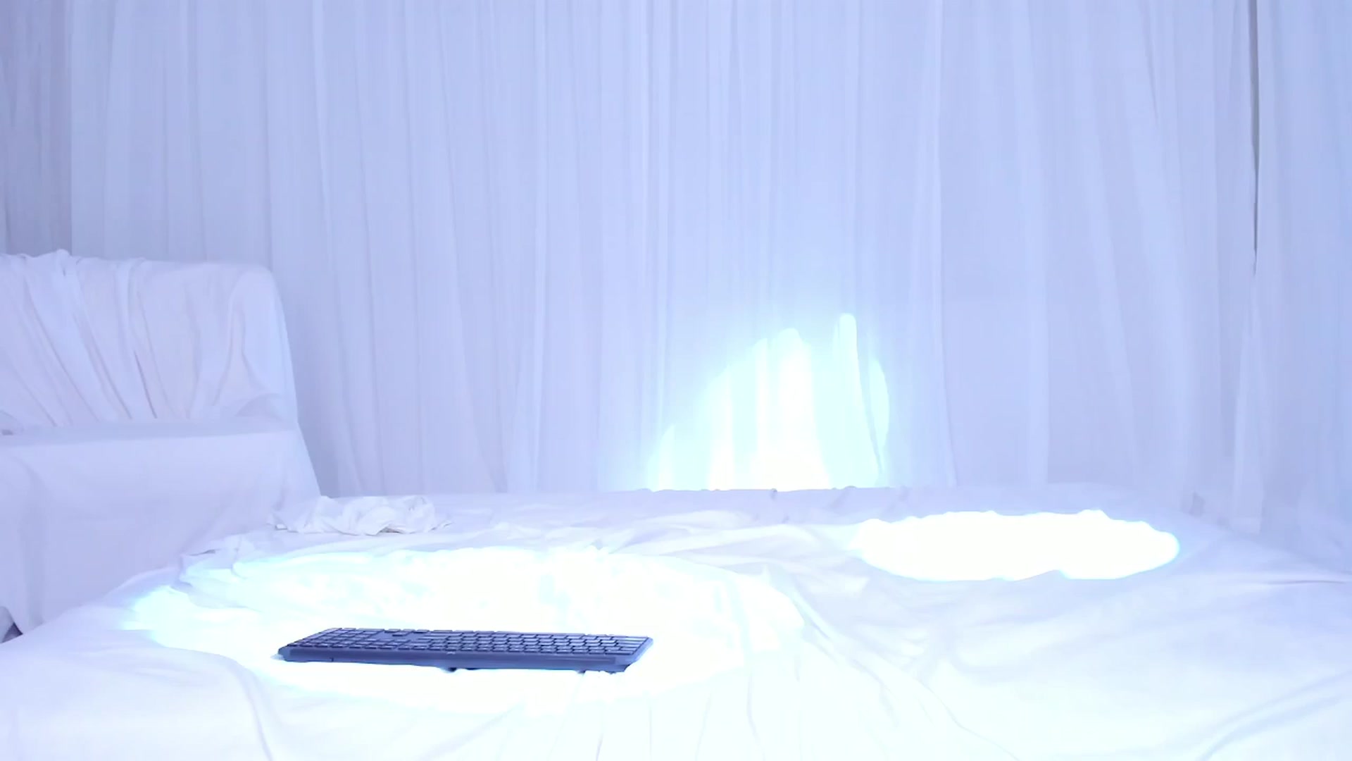 Gallery image thumbnail from Olivia's myfreecams stream on, 11/10/2024, 08:07 image 11 of 20