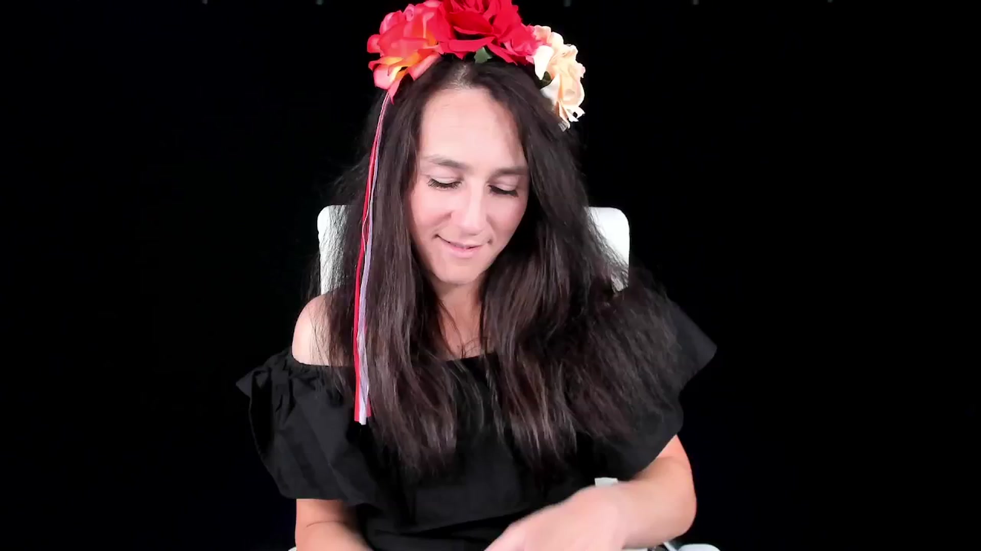 Gallery image thumbnail from Olivia's myfreecams stream on, 11/15/2024, 06:27 image 3 of 20