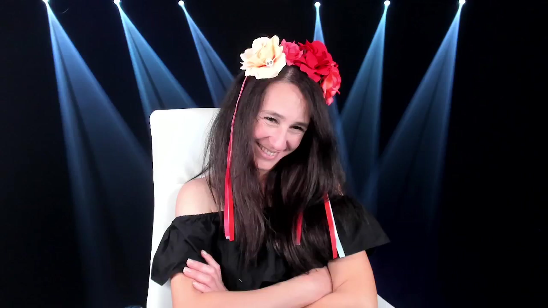 Gallery image thumbnail from Olivia's myfreecams stream on, 11/15/2024, 06:27 image 20 of 20
