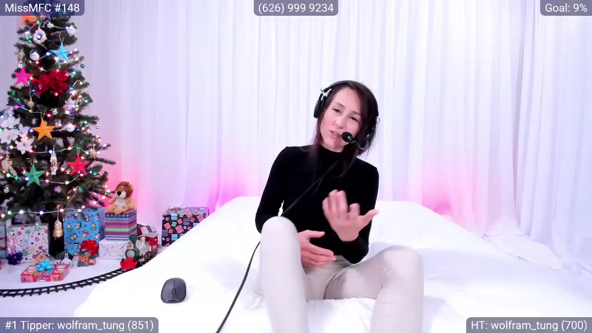 Gallery image thumbnail from Olivia's myfreecams stream on, 12/03/2024, 04:44 image 18 of 20