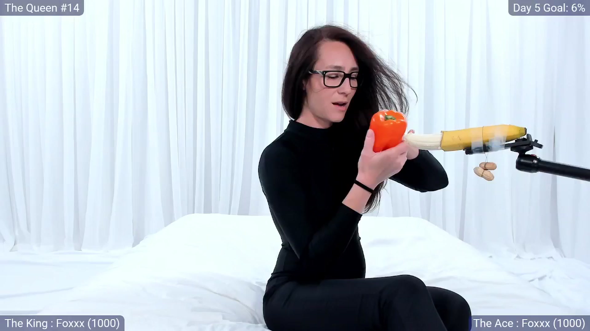 Gallery image thumbnail from Olivia's myfreecams stream on, 01/06/2025, 04:33 image 15 of 20