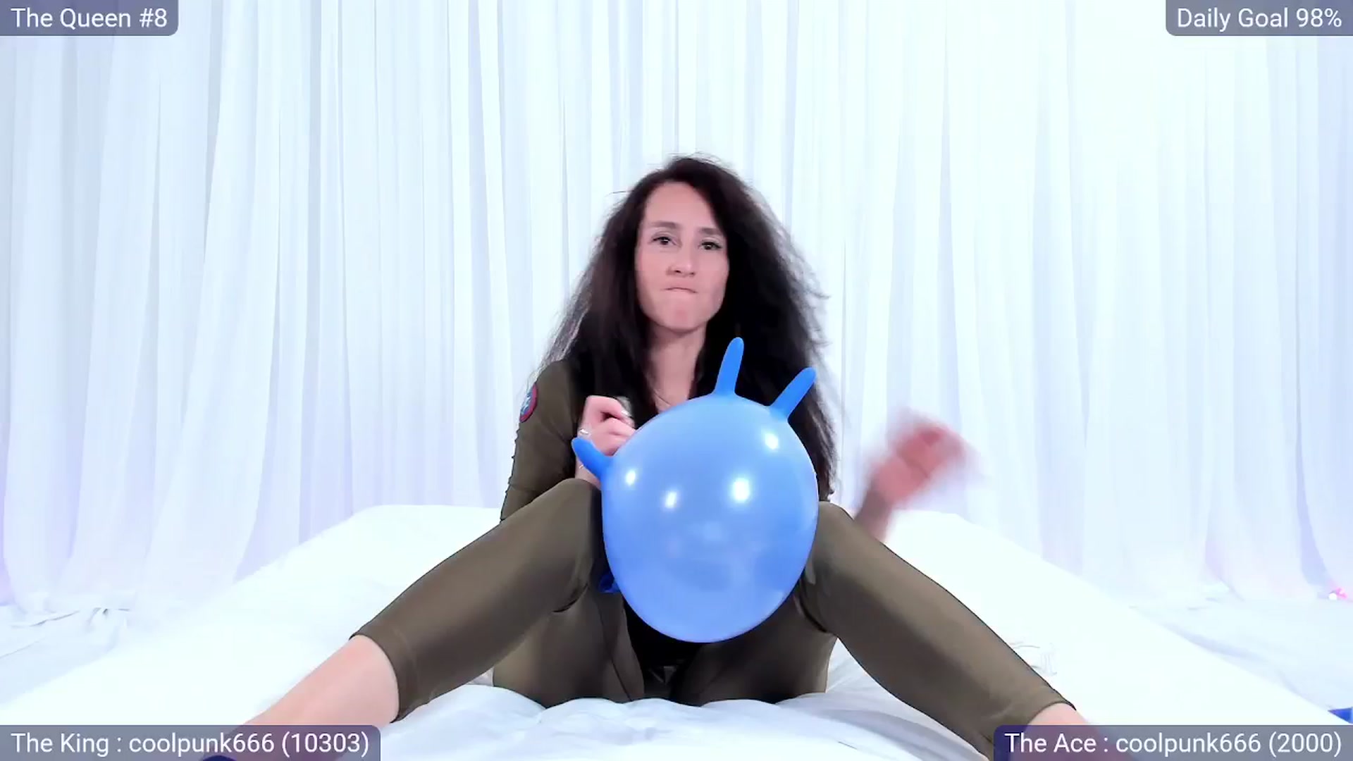 Gallery image thumbnail from Olivia's myfreecams stream on, 01/22/2025, 07:24 image 17 of 20