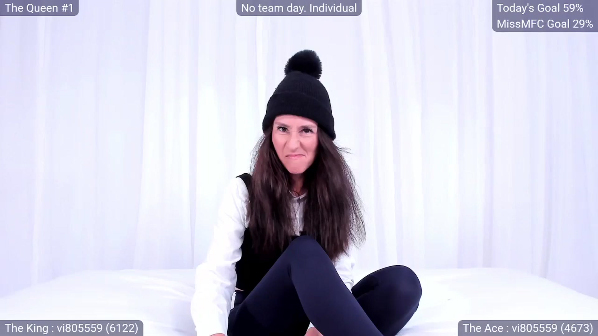 Gallery image thumbnail from Olivia's myfreecams stream on, 02/19/2025, 06:31 image 20 of 20