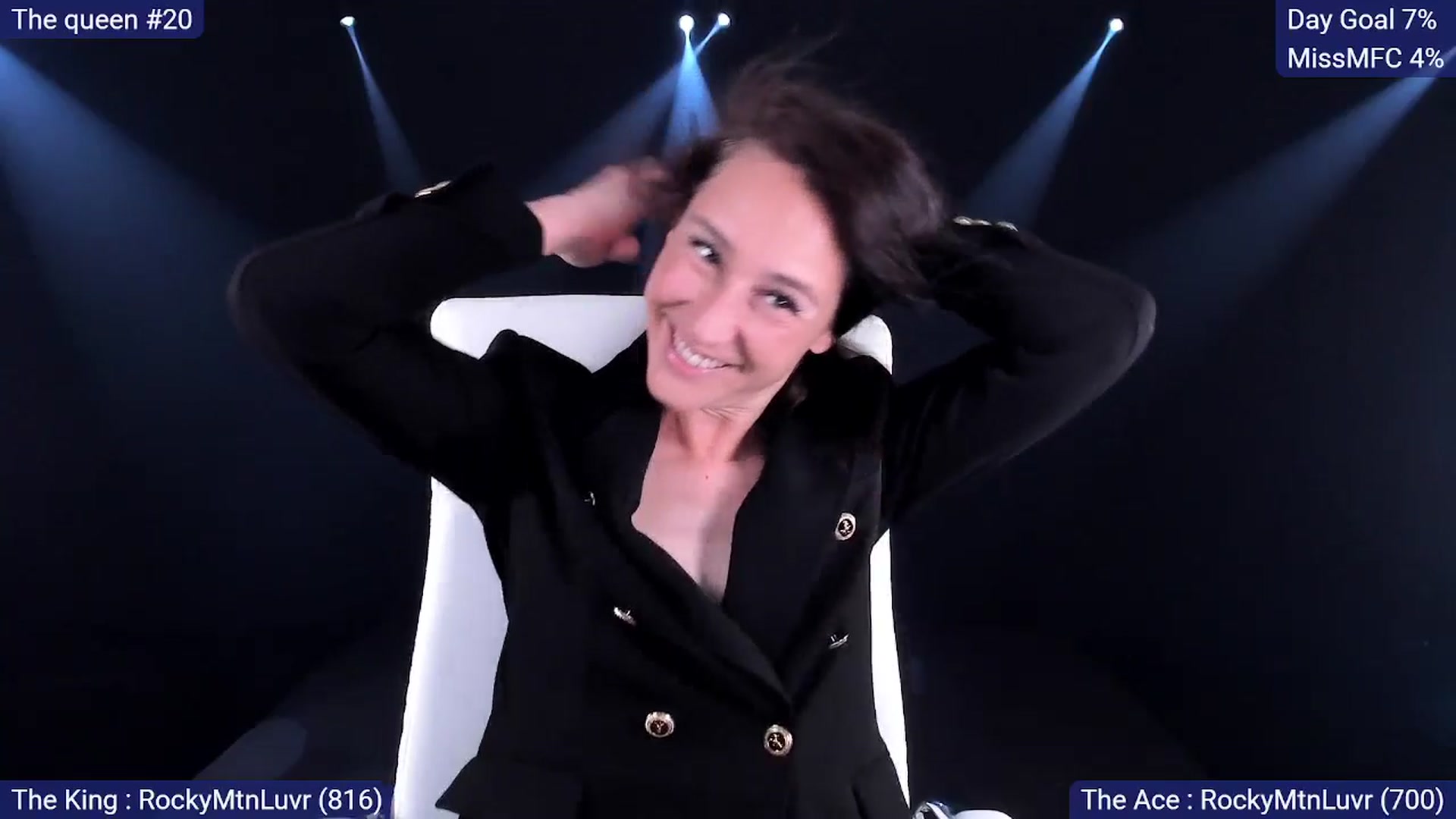 Gallery image thumbnail from Olivia's myfreecams stream on, 04/03/2025, 03:14 image 13 of 20
