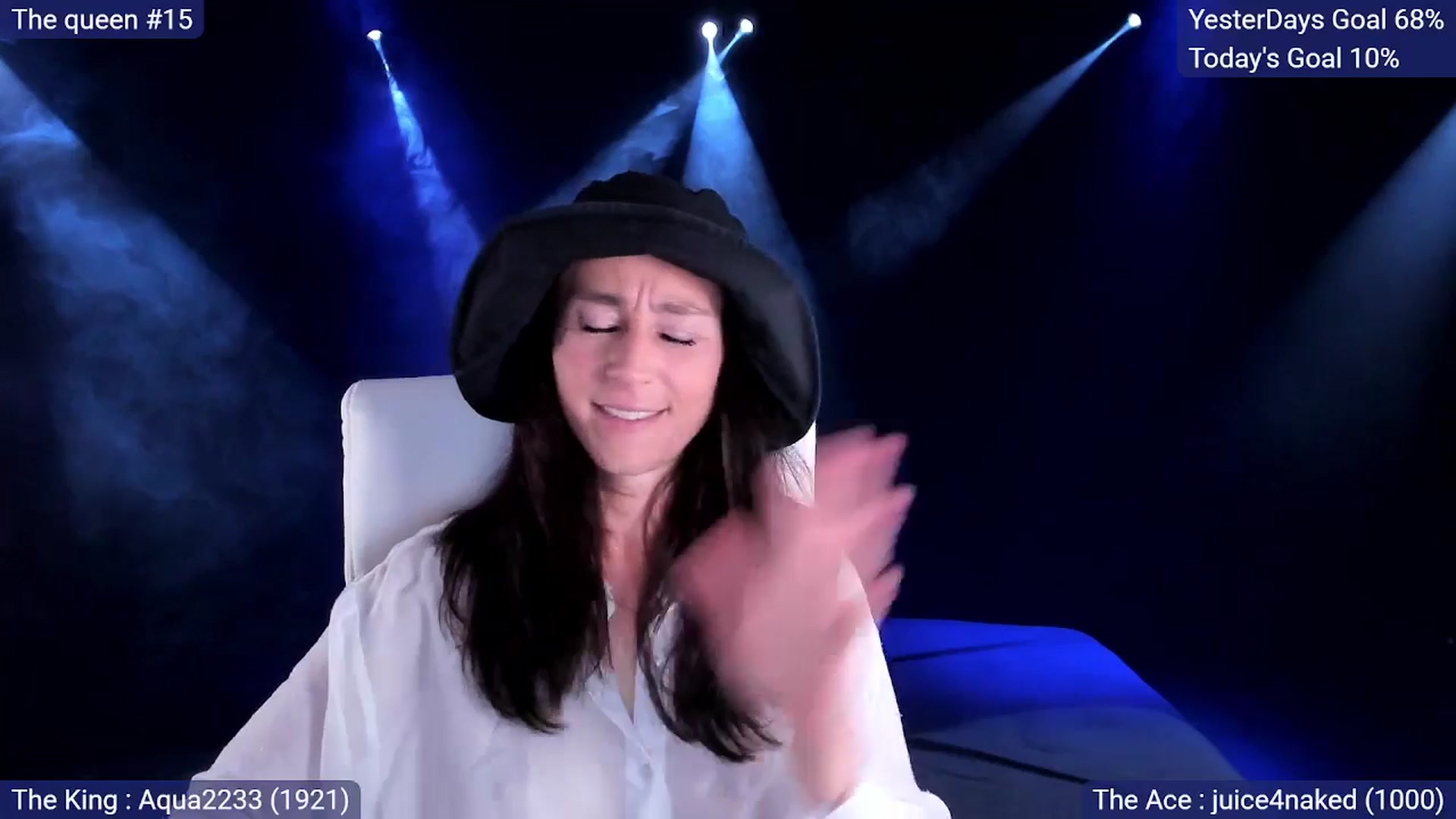 Gallery image thumbnail from Olivia's myfreecams stream on, 04/04/2025, 06:12 image 4 of 20