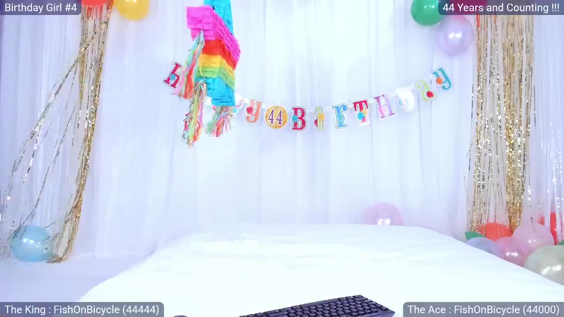 Gallery image thumbnail from Olivia's myfreecams stream on, 04/16/2025, 05:32 image 16 of 20