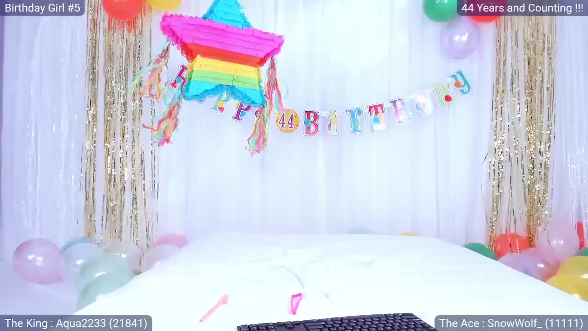 Gallery image thumbnail from Olivia's myfreecams stream on, 04/16/2025, 05:32 image 6 of 20