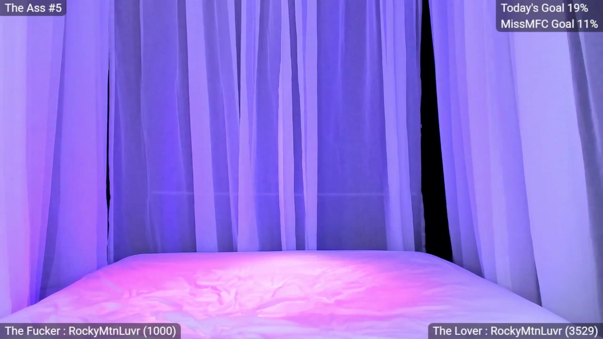 Gallery image thumbnail from Olivia's myfreecams stream on, 09/07/2025, 06:06 image 6 of 20