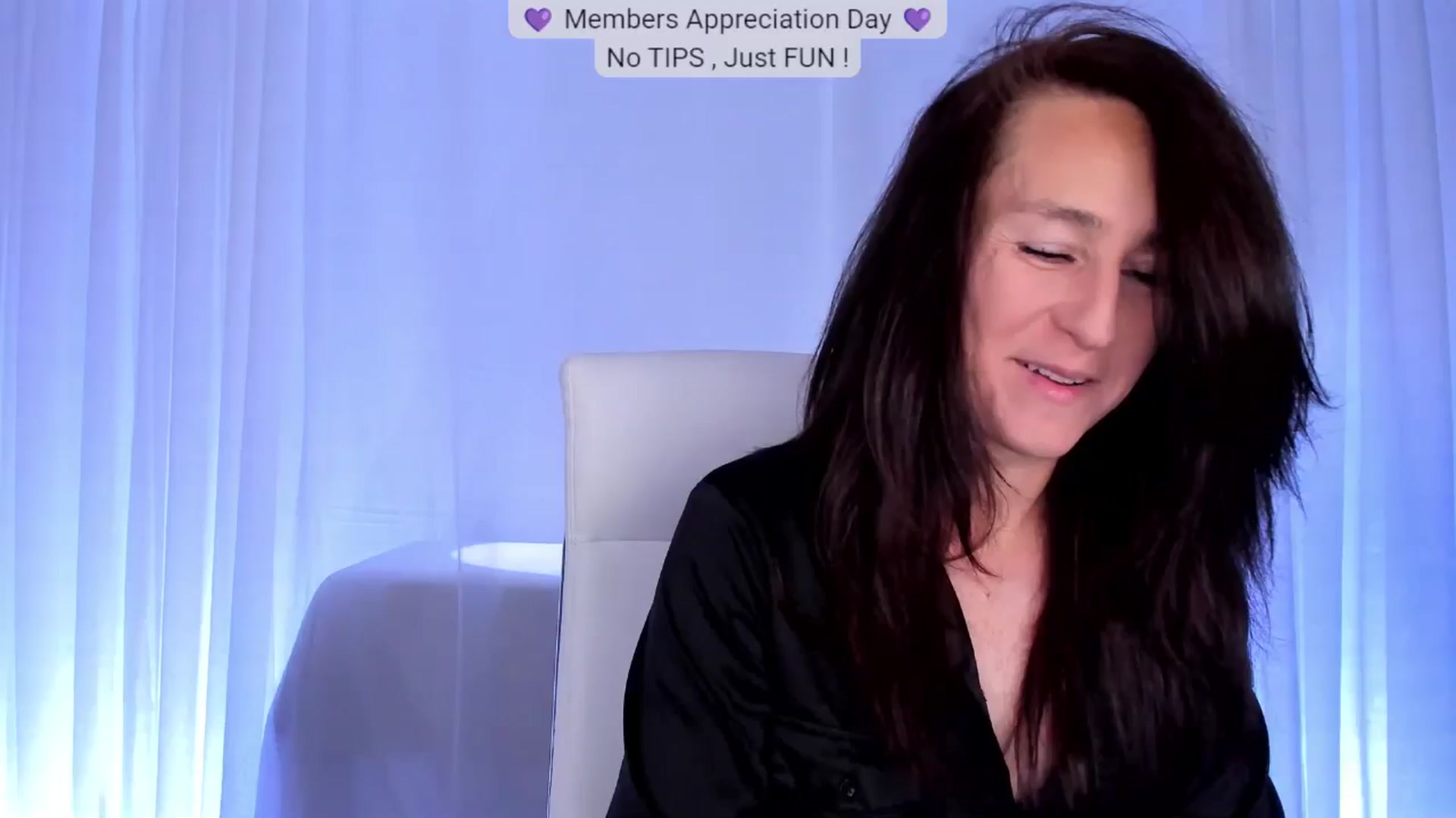 Gallery image thumbnail from Olivia's myfreecams stream on, 09/13/2025, 05:26 image 5 of 20