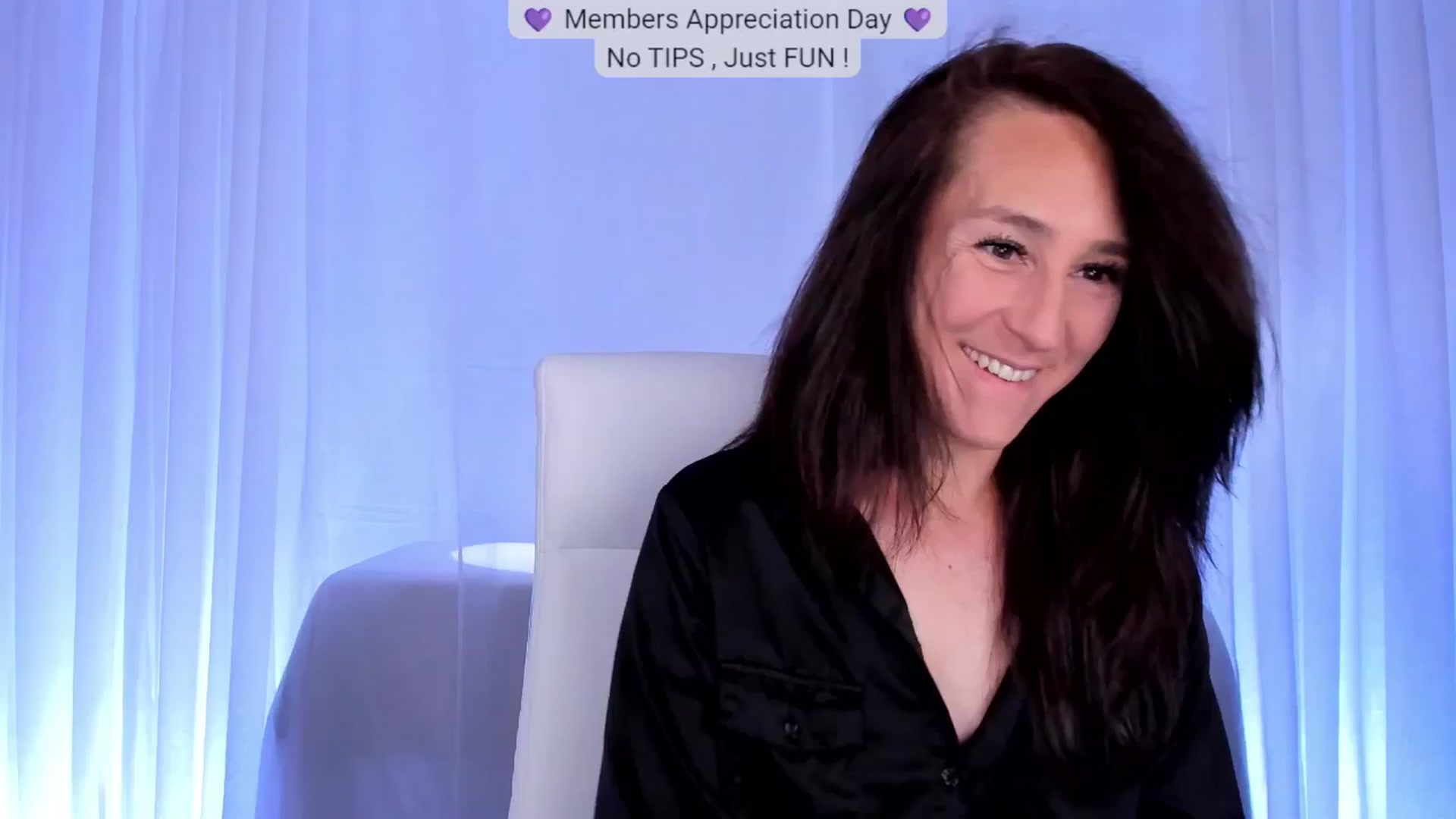 Gallery image thumbnail from Olivia's myfreecams stream on, 09/13/2025, 05:26 image 2 of 20