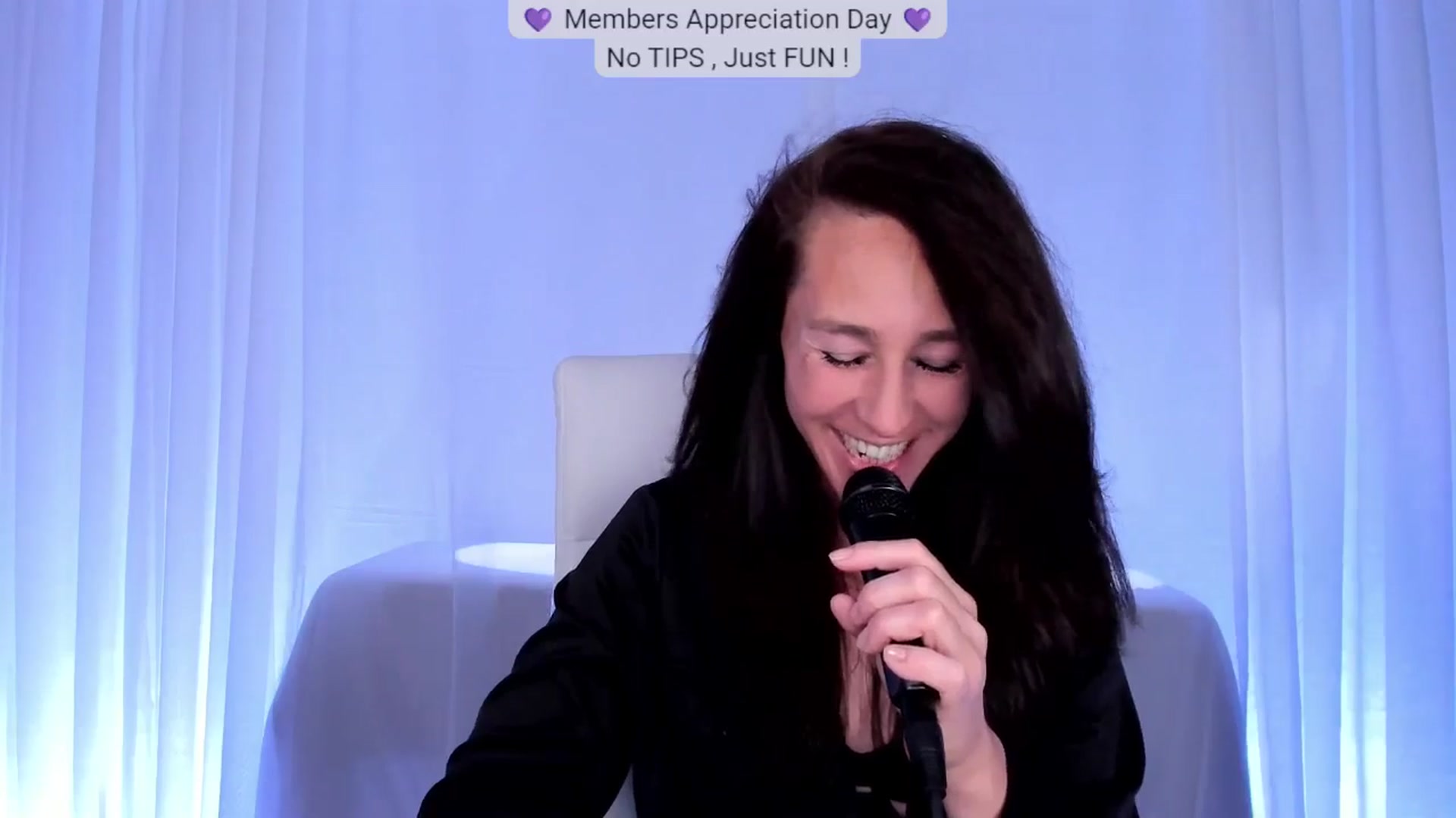 Gallery image thumbnail from Olivia's myfreecams stream on, 09/13/2025, 05:26 image 13 of 20