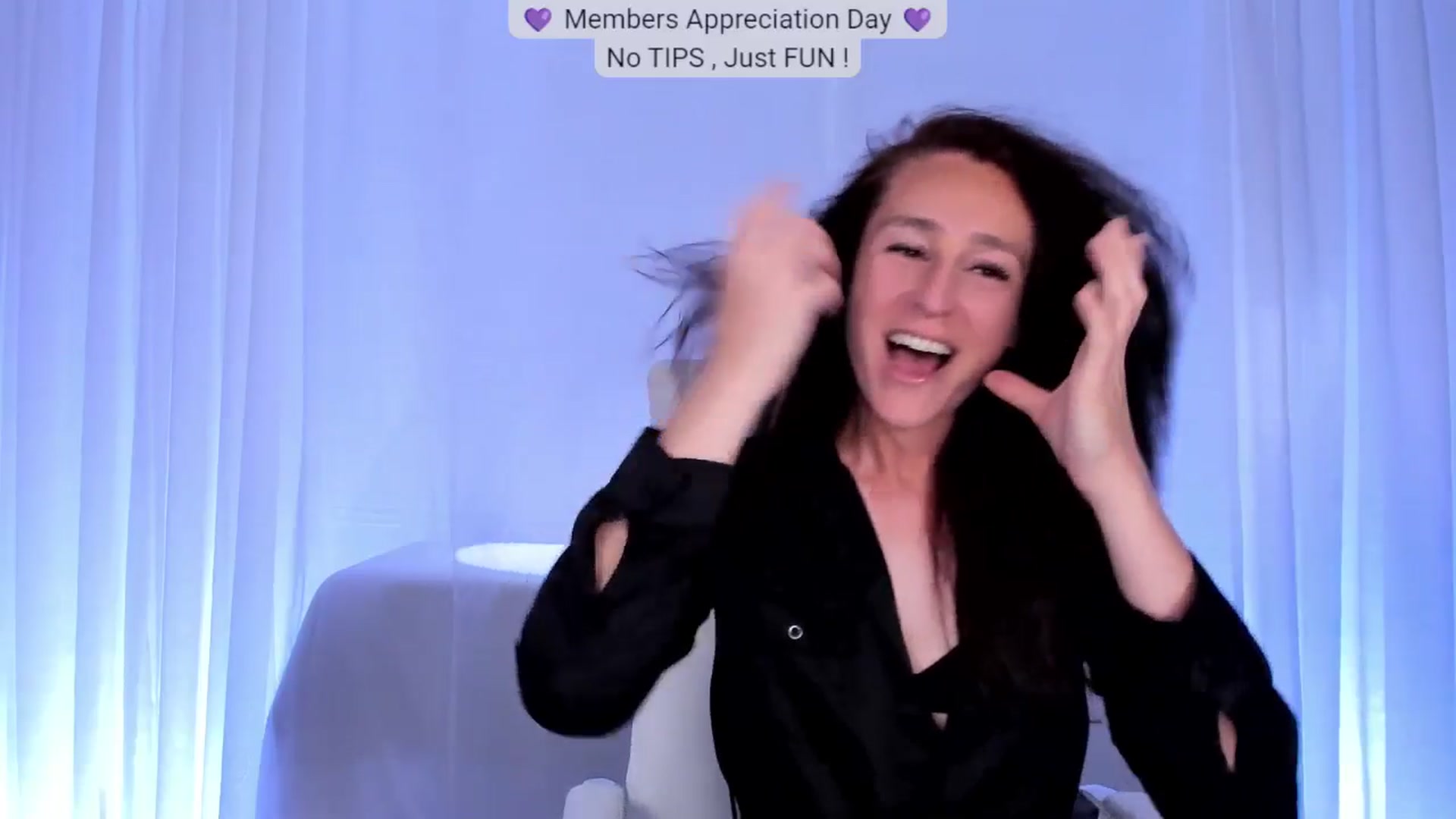 Gallery image thumbnail from Olivia's myfreecams stream on, 09/13/2025, 05:26 image 11 of 20