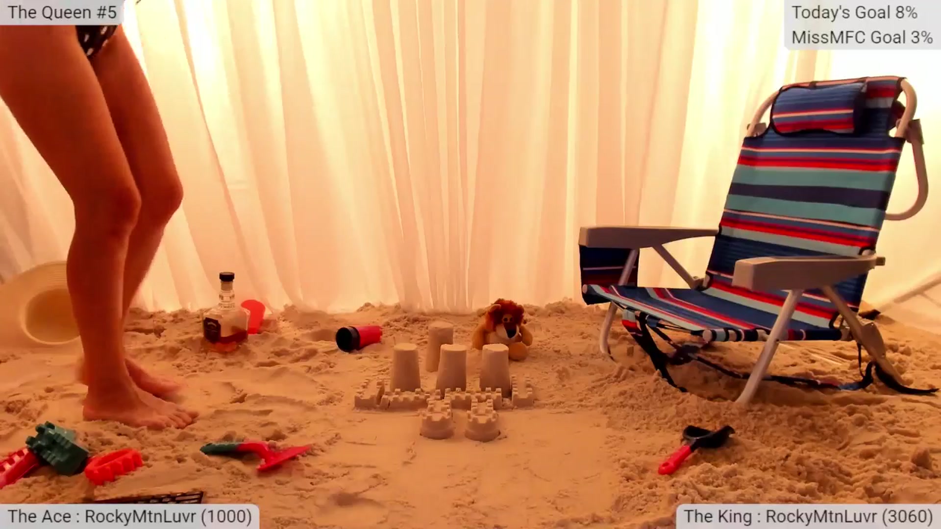 Gallery image thumbnail from Olivia's myfreecams stream on, 09/15/2025, 05:01 image 10 of 20