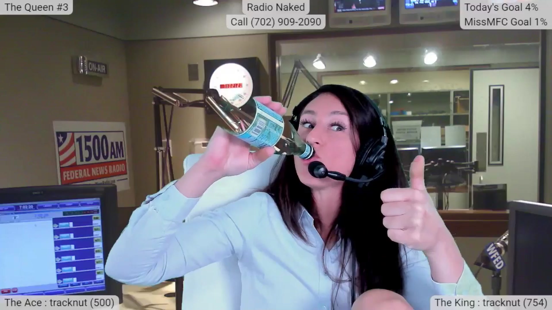 Gallery image thumbnail from Olivia's myfreecams stream on, 09/23/2025, 05:19 image 3 of 20