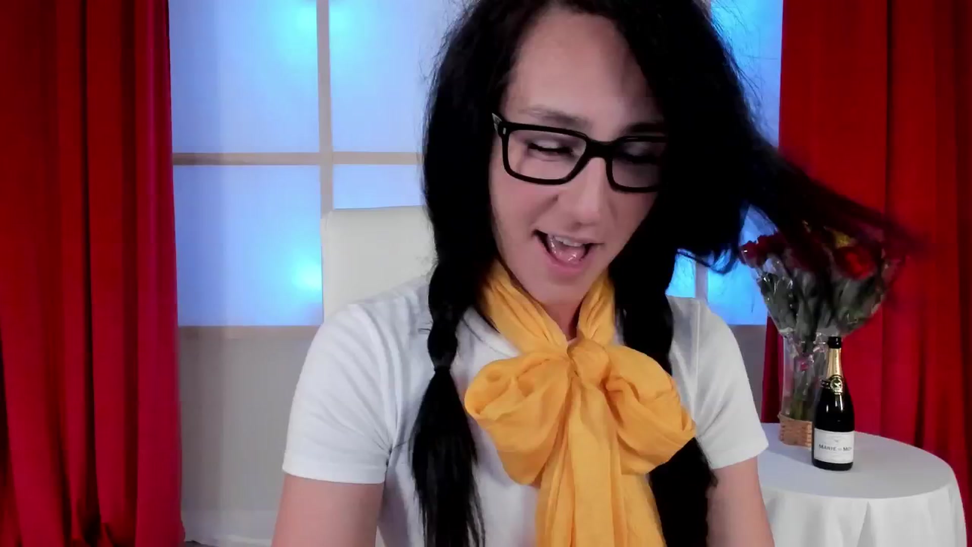 Gallery image thumbnail from Olivia's myfreecams stream on, 02/20/2026, 06:04 image 3 of 20