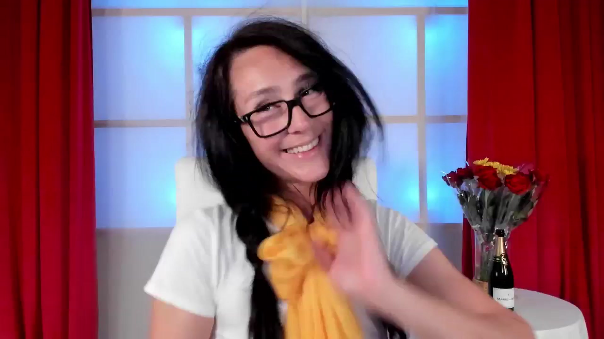 Gallery image thumbnail from Olivia's myfreecams stream on, 02/20/2026, 06:04 image 12 of 20