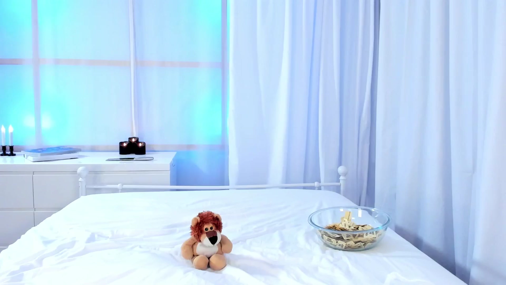 Gallery image thumbnail from Olivia's myfreecams stream on, 02/25/2026, 06:28 image 9 of 20