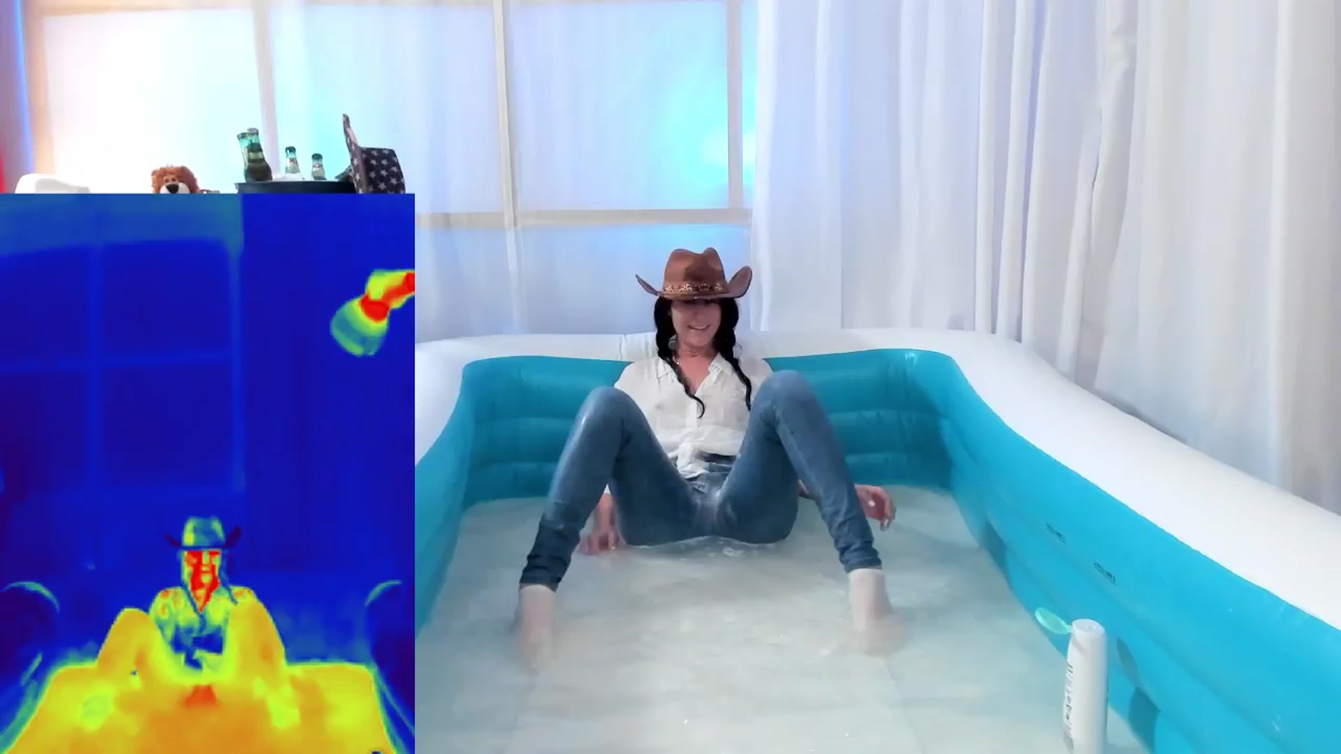 Gallery image thumbnail from Olivia's myfreecams stream on, 02/28/2026, 06:15 image 1 of 20
