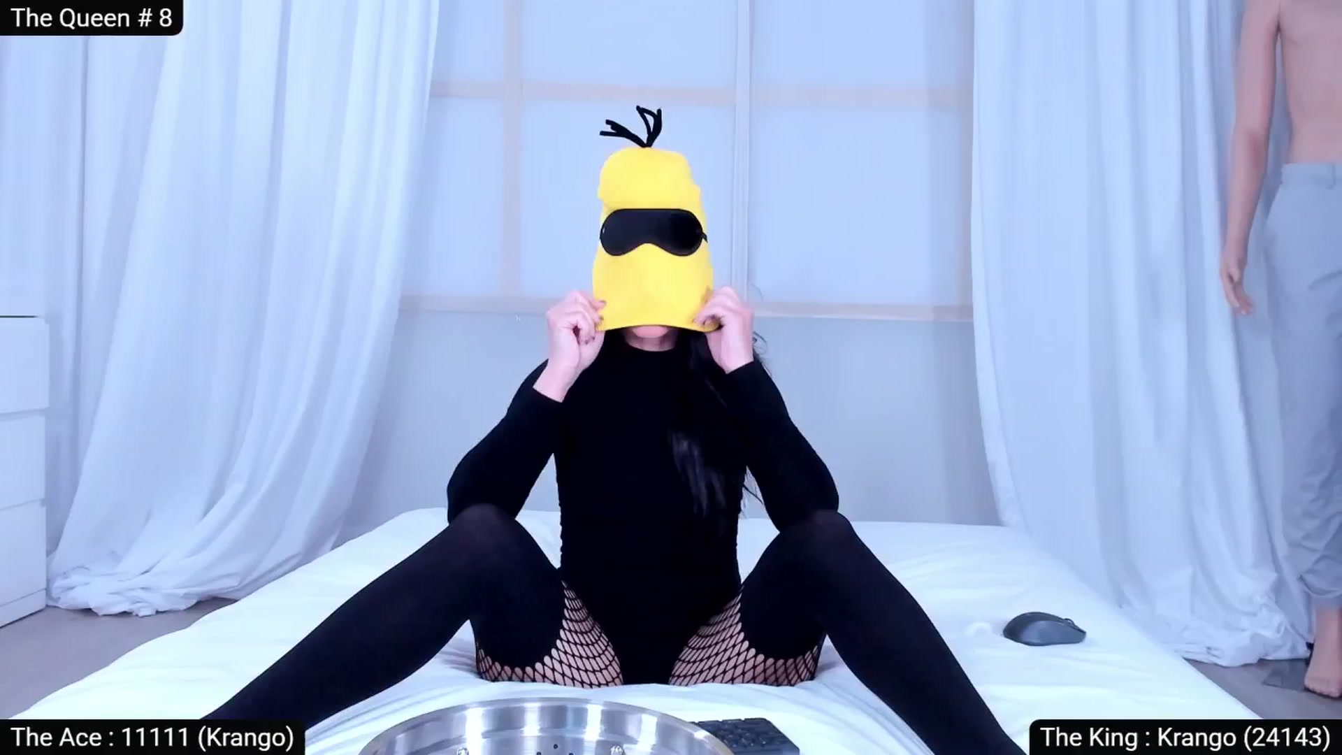 Gallery image thumbnail from Olivia's myfreecams stream on, 03/25/2026, 05:08 image 12 of 20