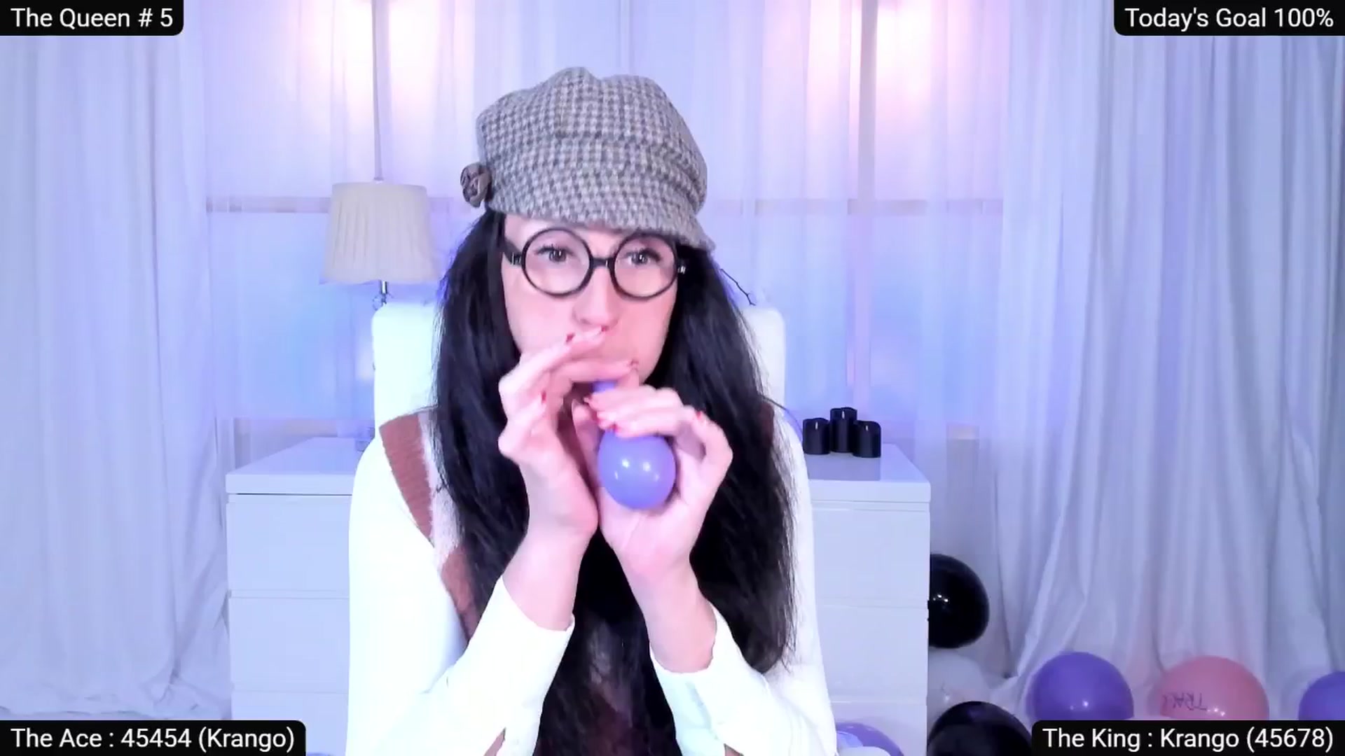Gallery image thumbnail from Olivia's myfreecams stream on, 04/15/2026, 05:58 image 18 of 20