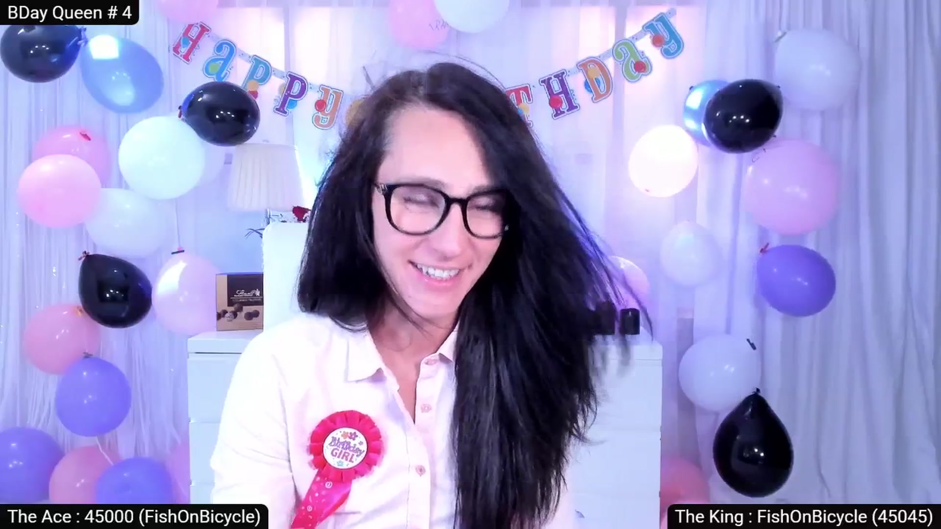 Gallery image thumbnail from Olivia's myfreecams stream on, 04/16/2026, 05:44 image 12 of 20