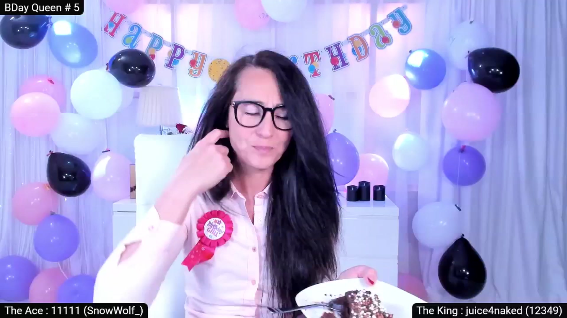 Gallery image thumbnail from Olivia's myfreecams stream on, 04/16/2026, 05:44 image 8 of 20